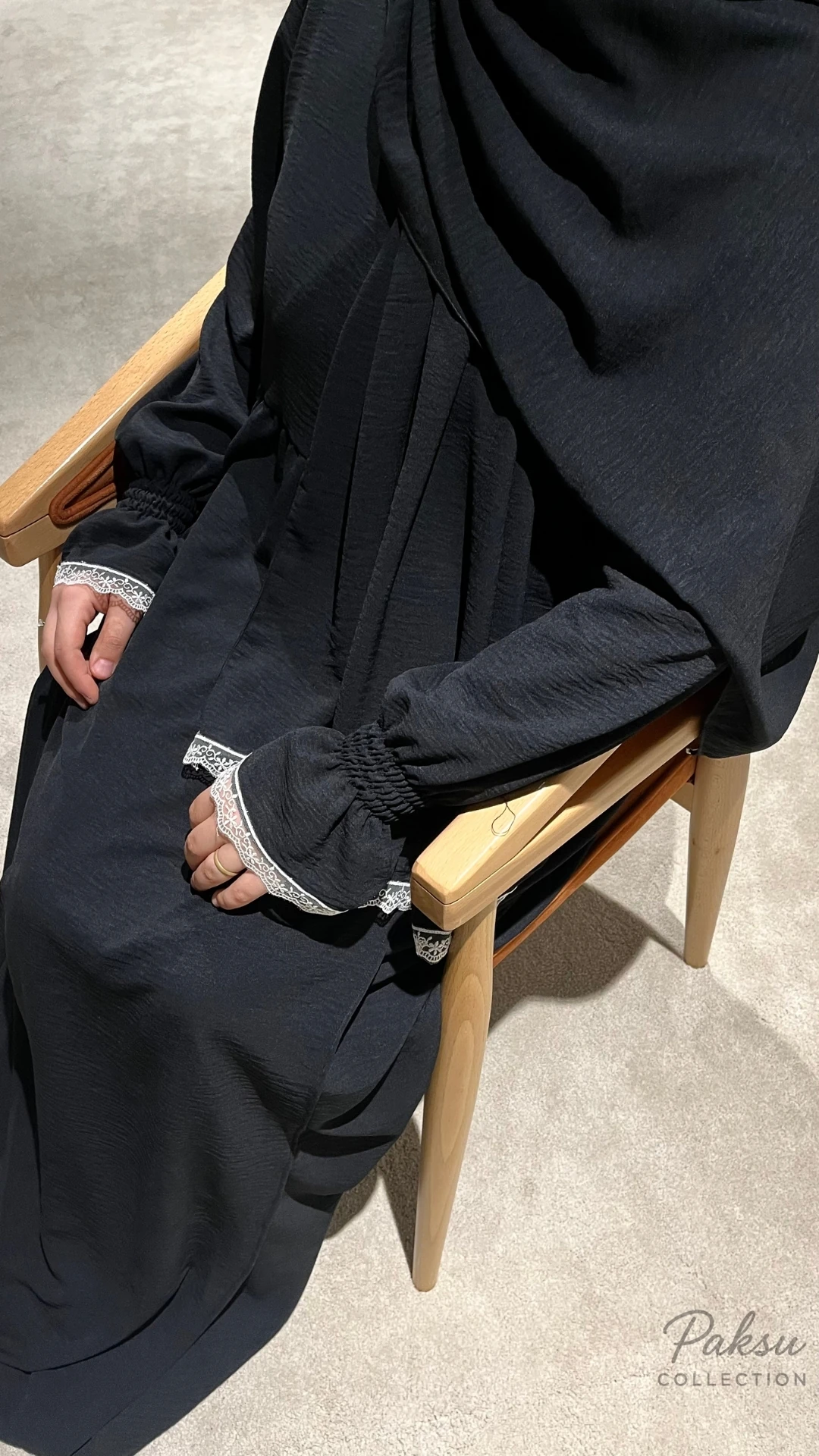 Sultan Koleksiyon Kruvaze Namaz Elbisesi Ferace - Siyah