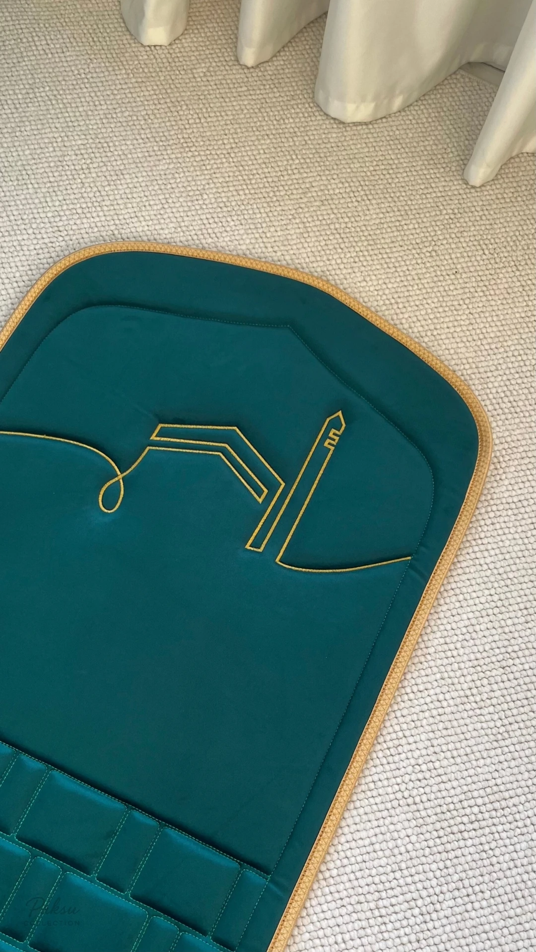 Nazenin Ortopedik Nakışlı Seccade