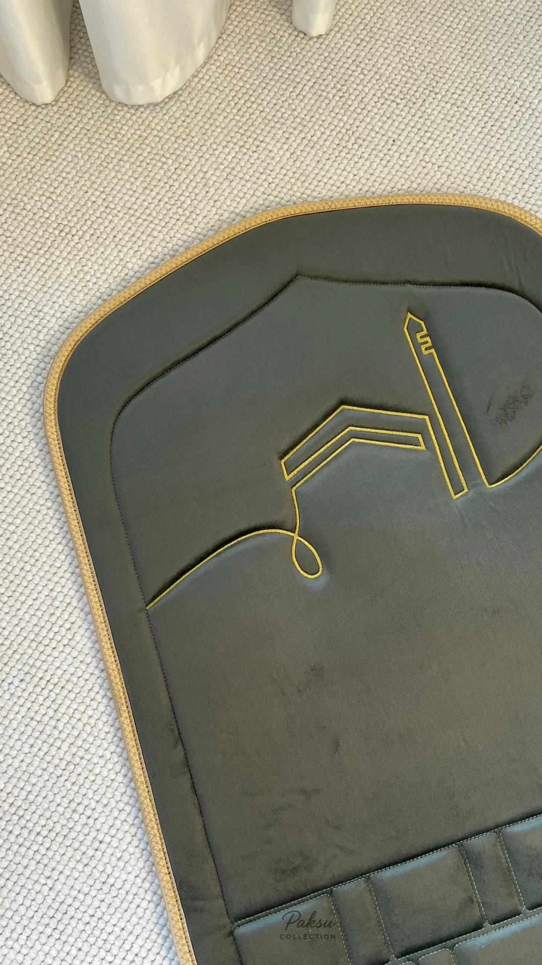 Nazenin Ortopedik Nakışlı Seccade