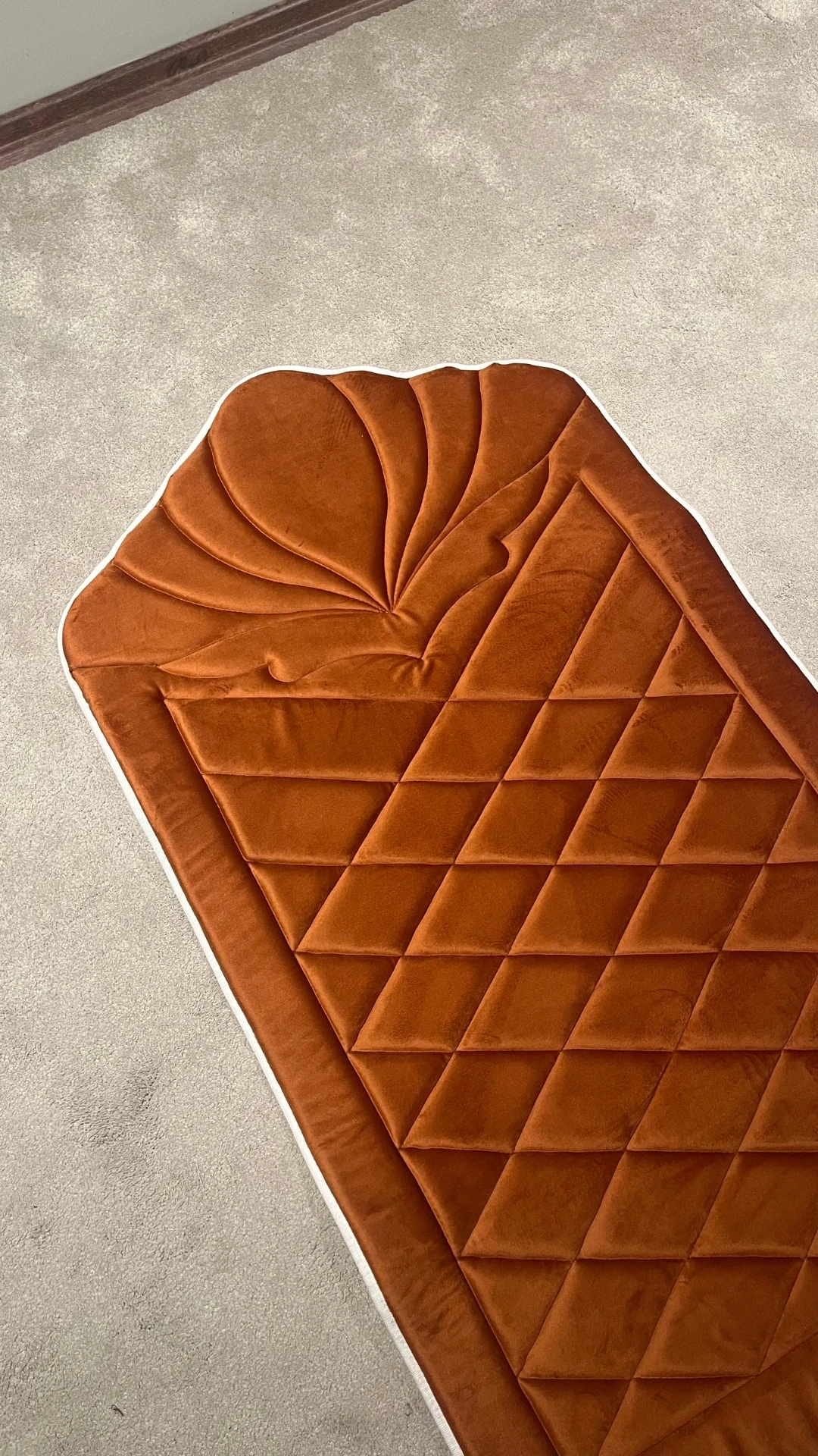 Saray Koleksiyon Ortopedik Seccade