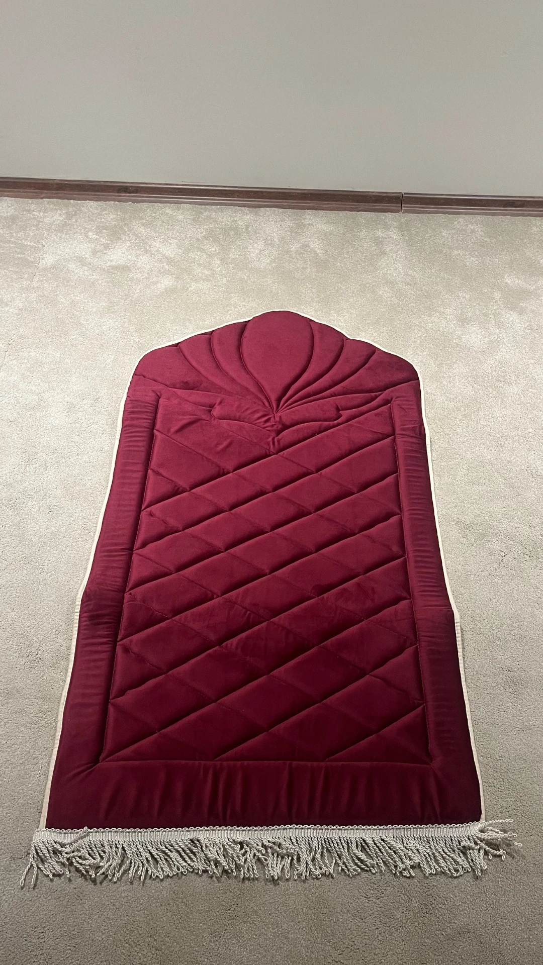 Saray Koleksiyon Ortopedik Seccade - Vişne