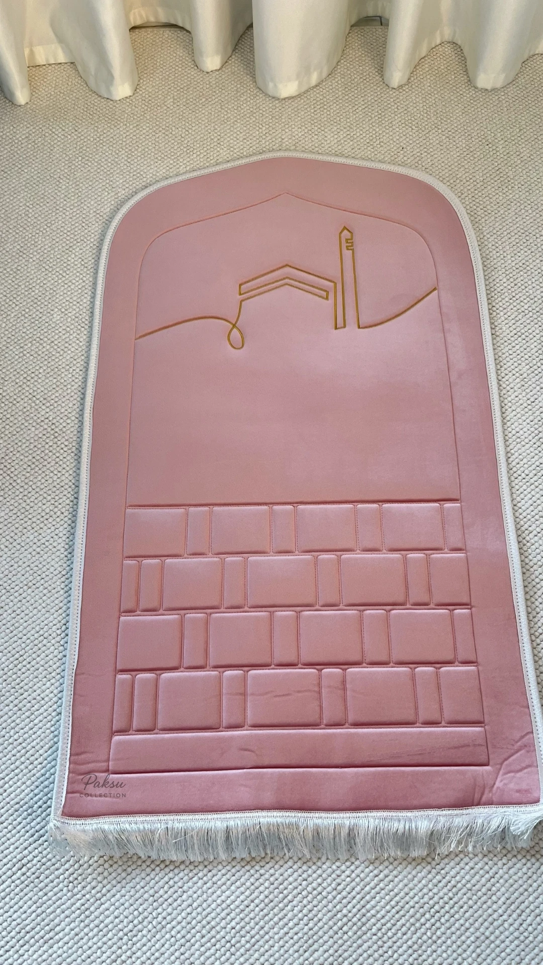 Nazenin Ortopedik Nakışlı Seccade - Pudra