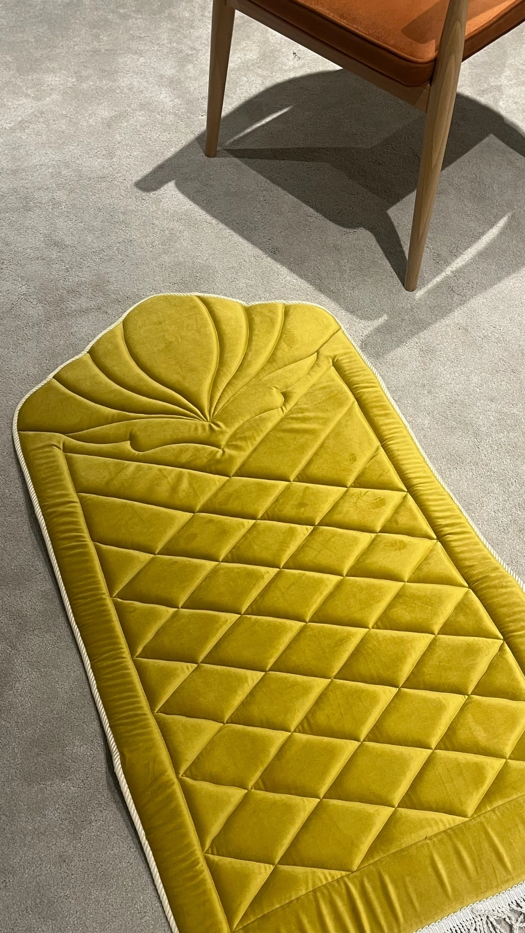 Saray Koleksiyon Ortopedik Seccade - Sarı