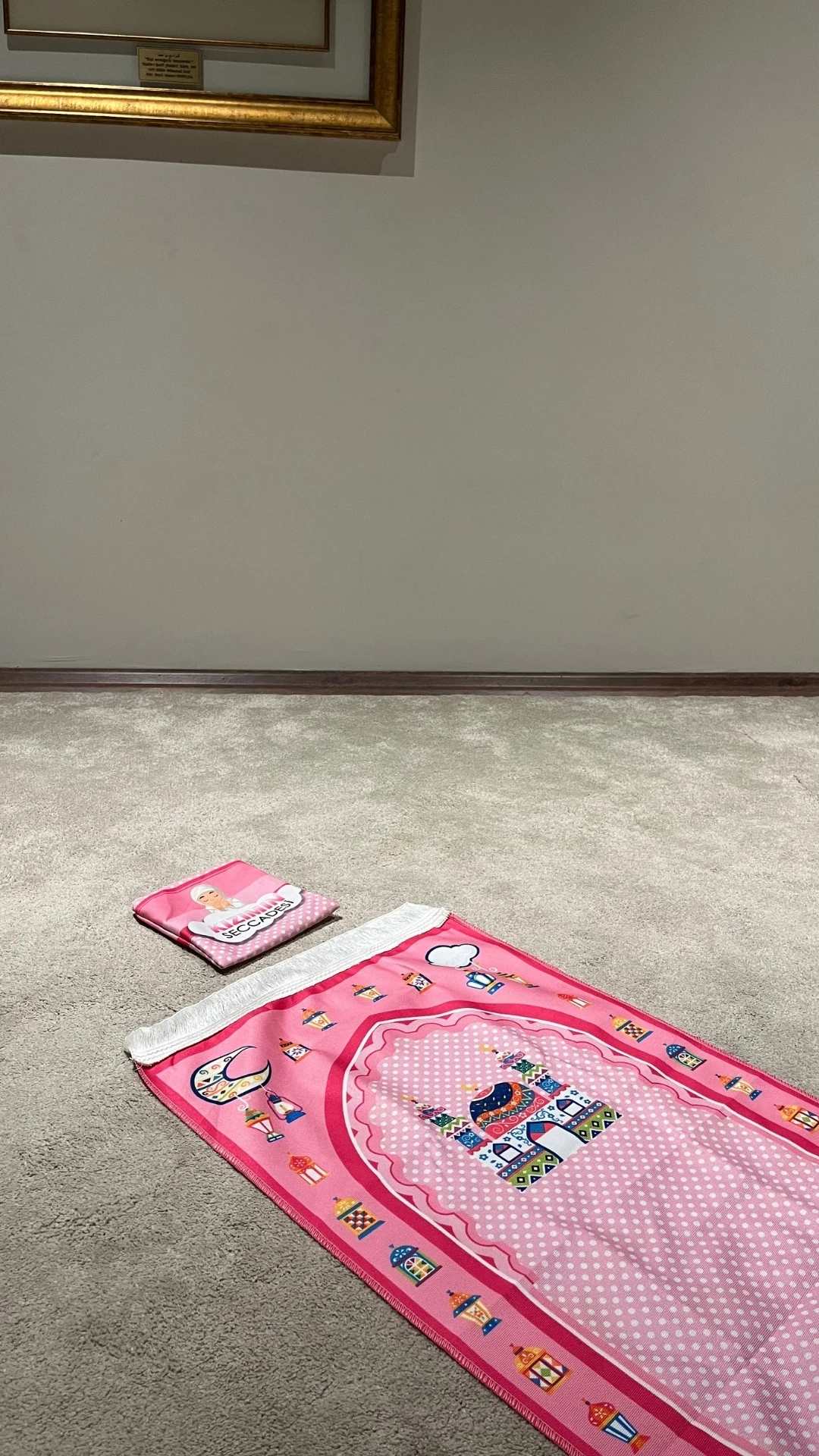 Paksu Collection Kaymaz Taban Çantalı Çocuk Seccadesi - Kız Çocuk Seccadesi - Pembe