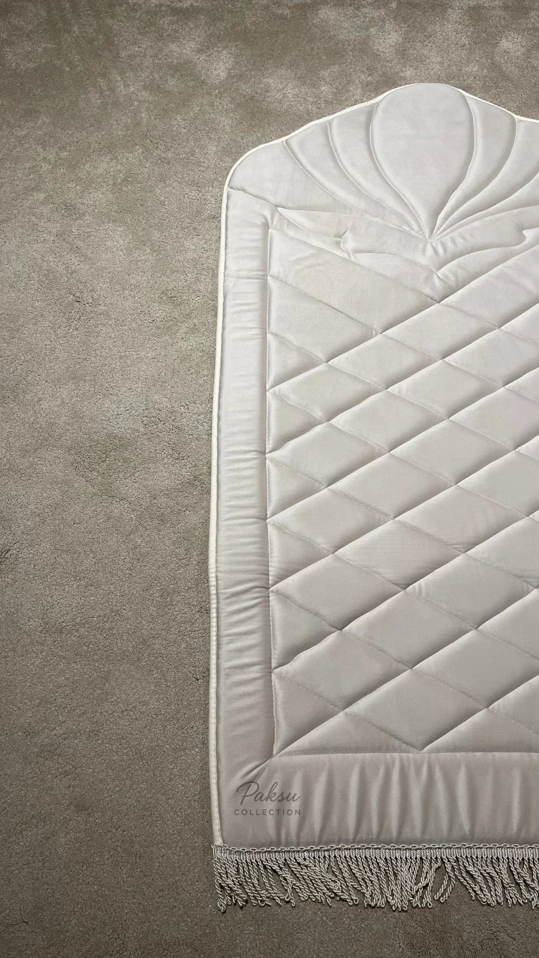 Saray Koleksiyon Ortopedik Seccade - İnci Beyazı