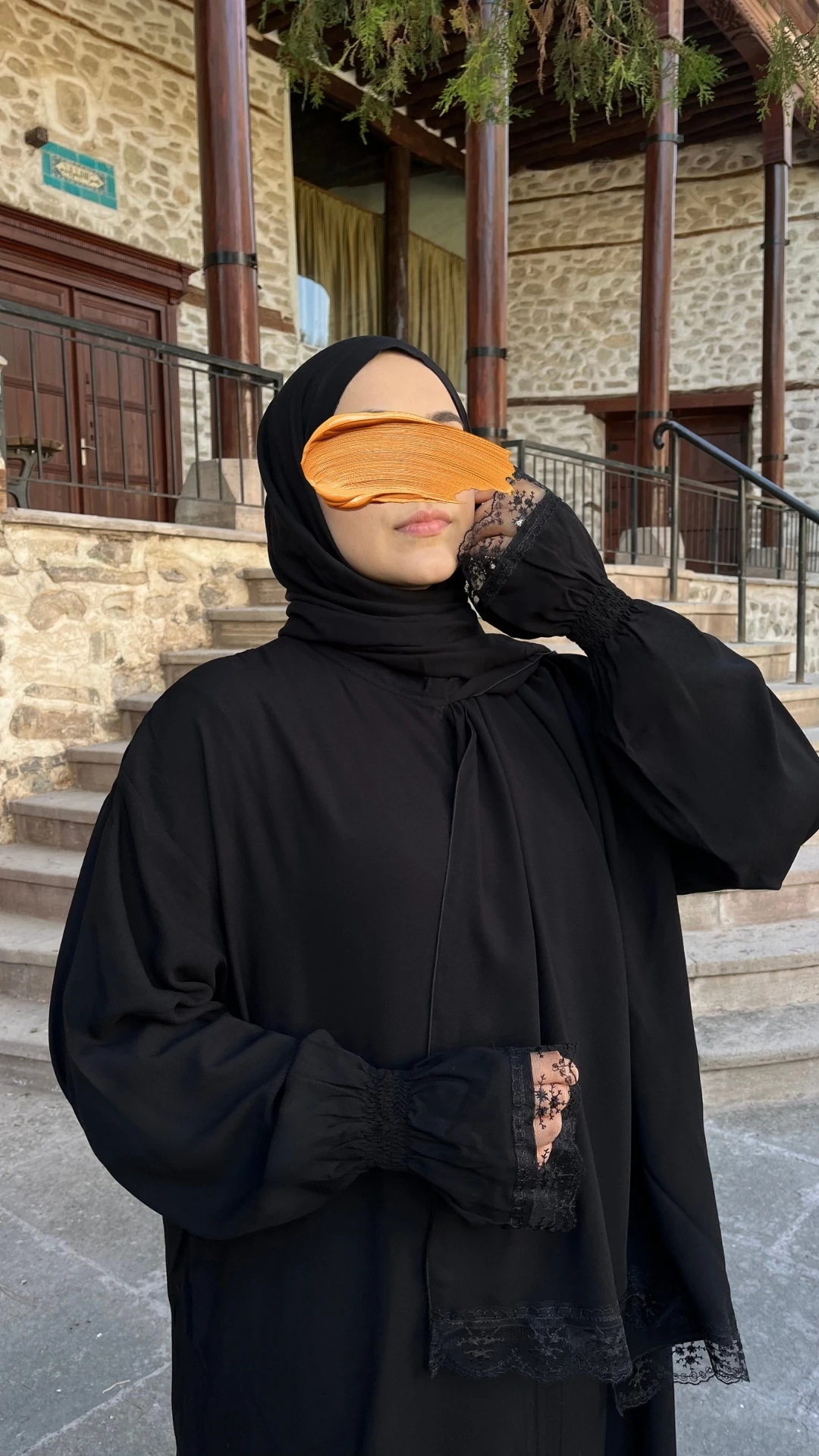 Desen Şallı Namaz Elbisesi - Düz Siyah Renk