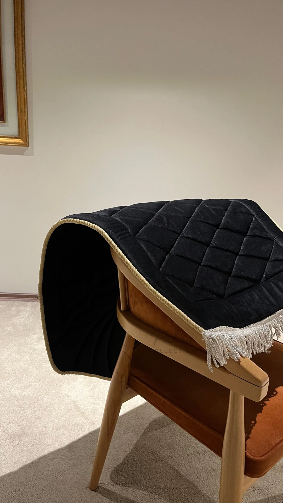 Saray Koleksiyon Ortopedik Seccade - Siyah