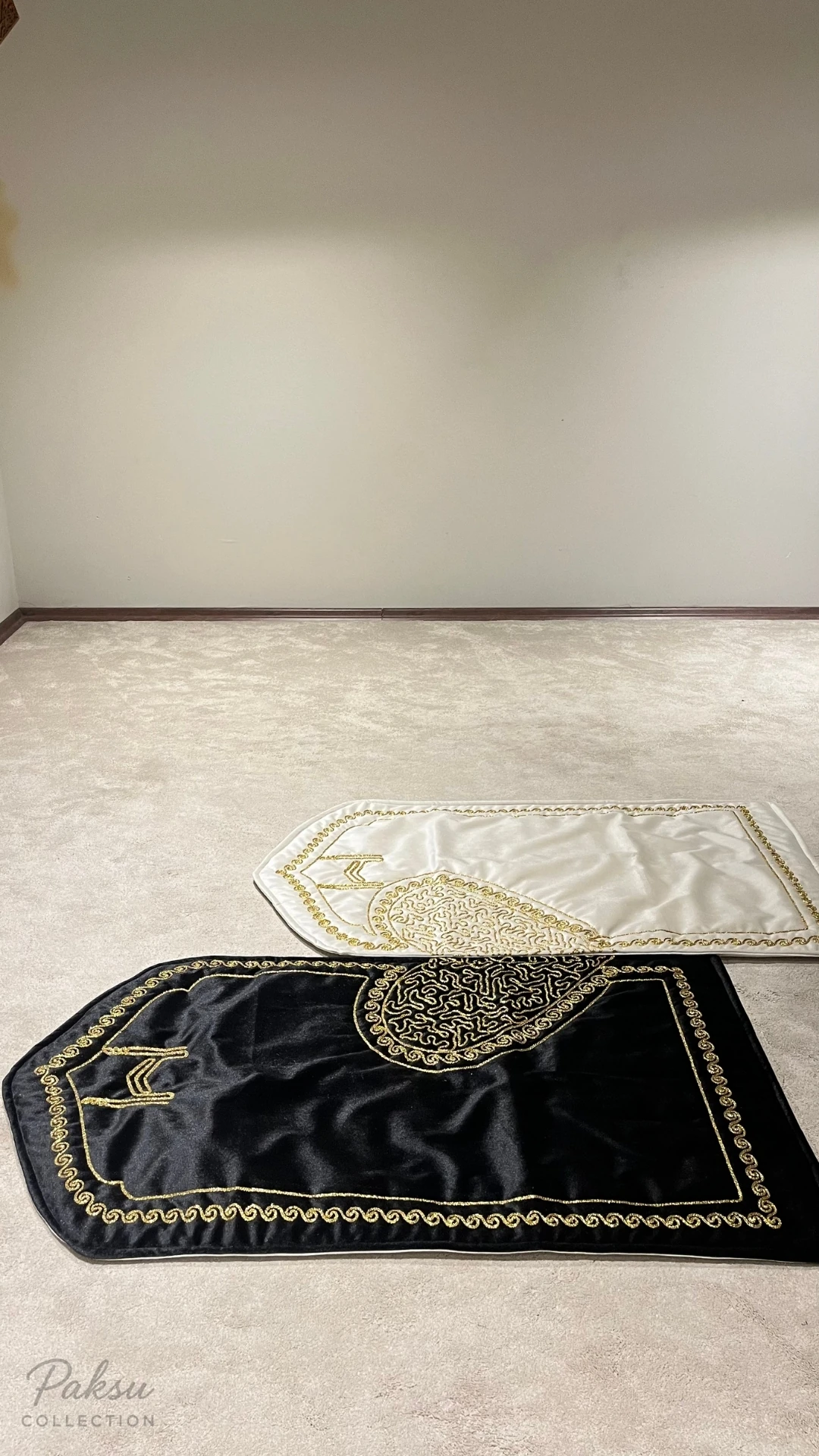 Kalpli Çift Seccadesi Seti – Meşk Koleksiyonu