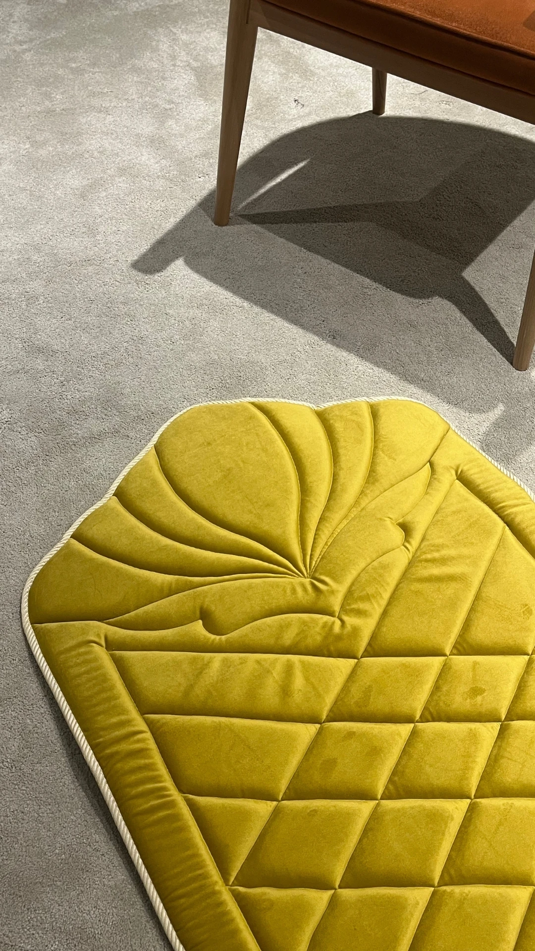 Saray Koleksiyon Ortopedik Seccade