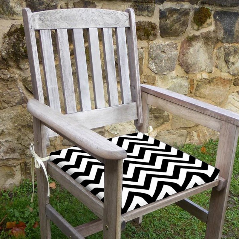 Zigzag Desenli Sandalye Minderi 42-42-5 cm Süngerli, Fermurlı ve Bağcıklı