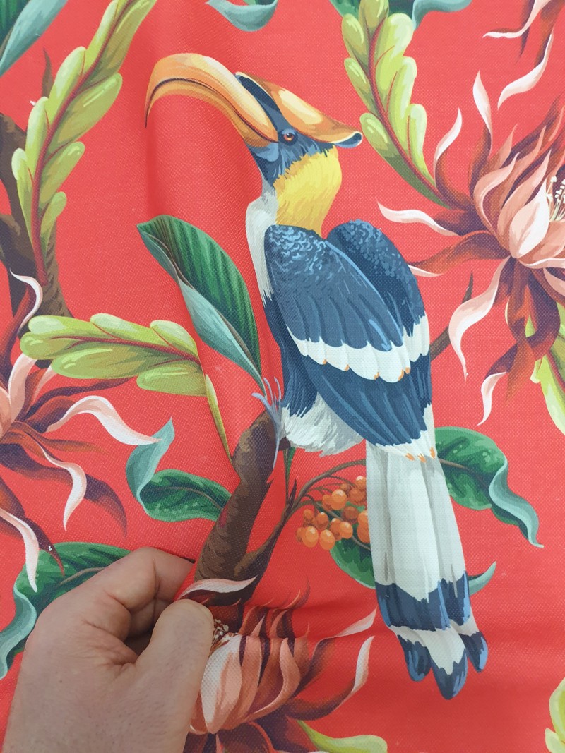 Tropik Kuş Desenli Ve Düz Renk Döşemelik ve Perdelik Kumaş