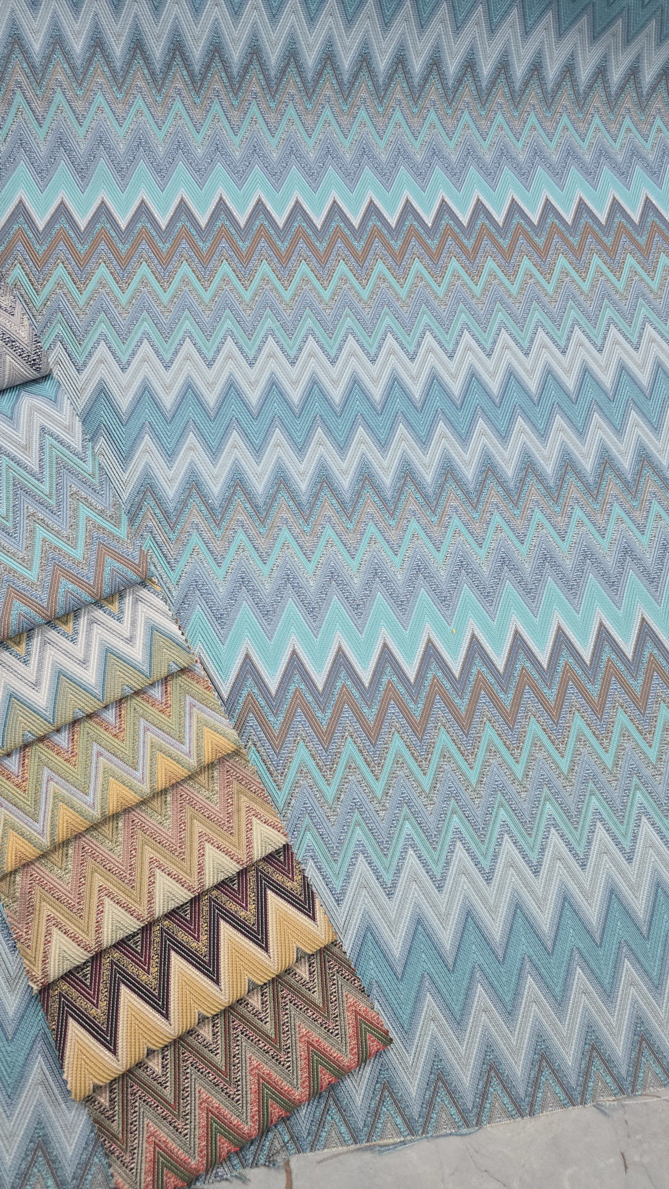 MESSİNA Serisi Missoni Desenli Jakarlı Sıkı Dokuma Avangard Kumaş, Döşemelik Minderlik Perdelik