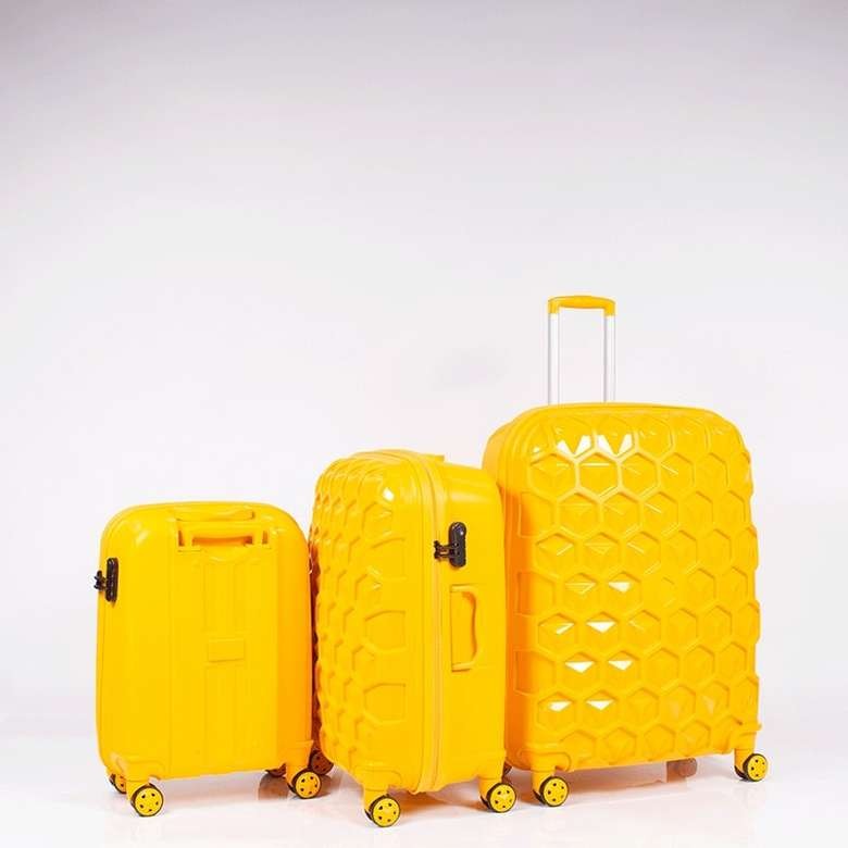 PENTA PP Plastik, Kırılmaz 3'lü Set Çekçekli Seyahat Valizi - Sarı