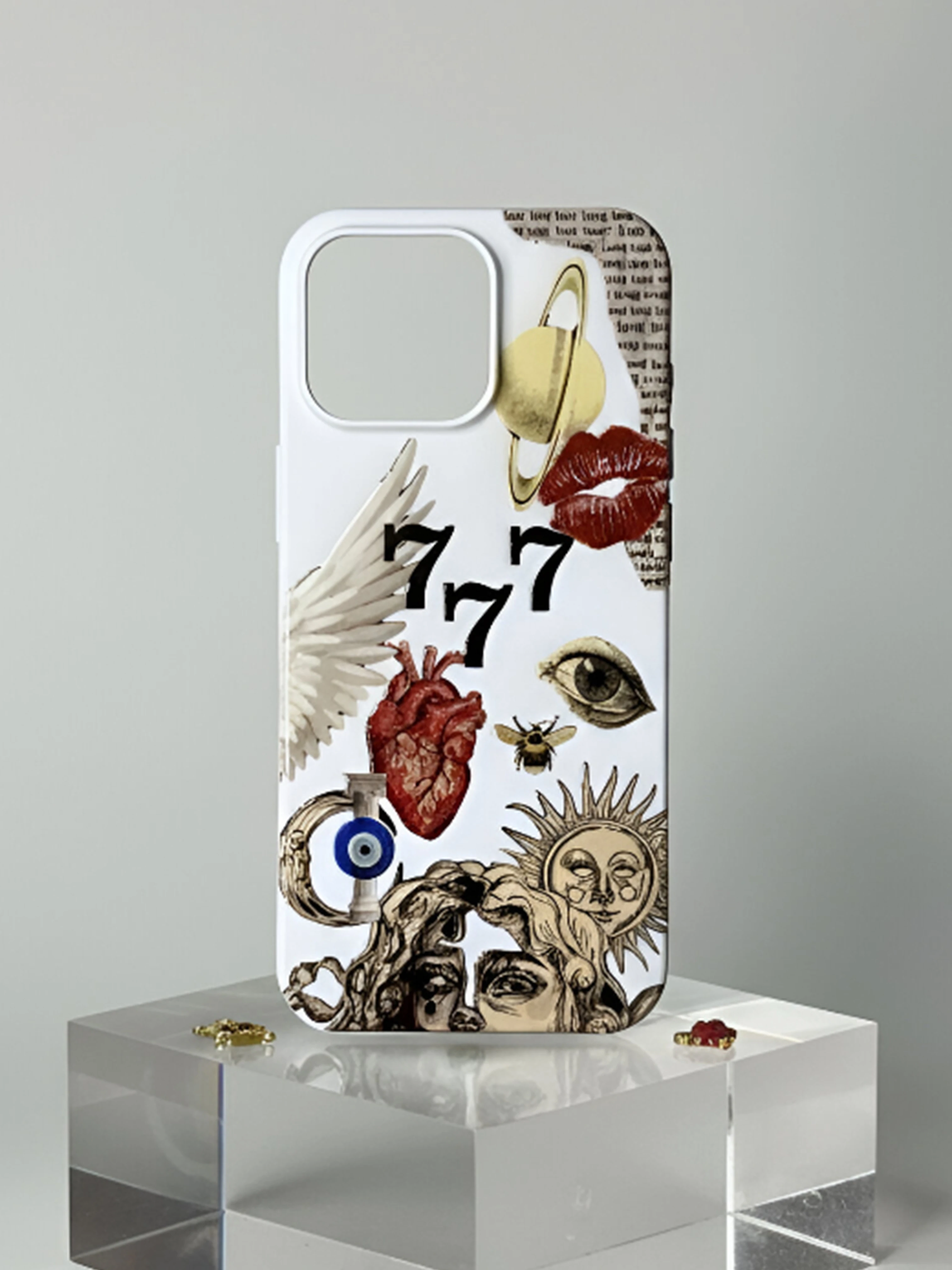 iPhone 11 Pro Max ile Uyumlu Kadife İç Dokulu Premium Lansman Telefon Kılıfı - Beyaz Şans