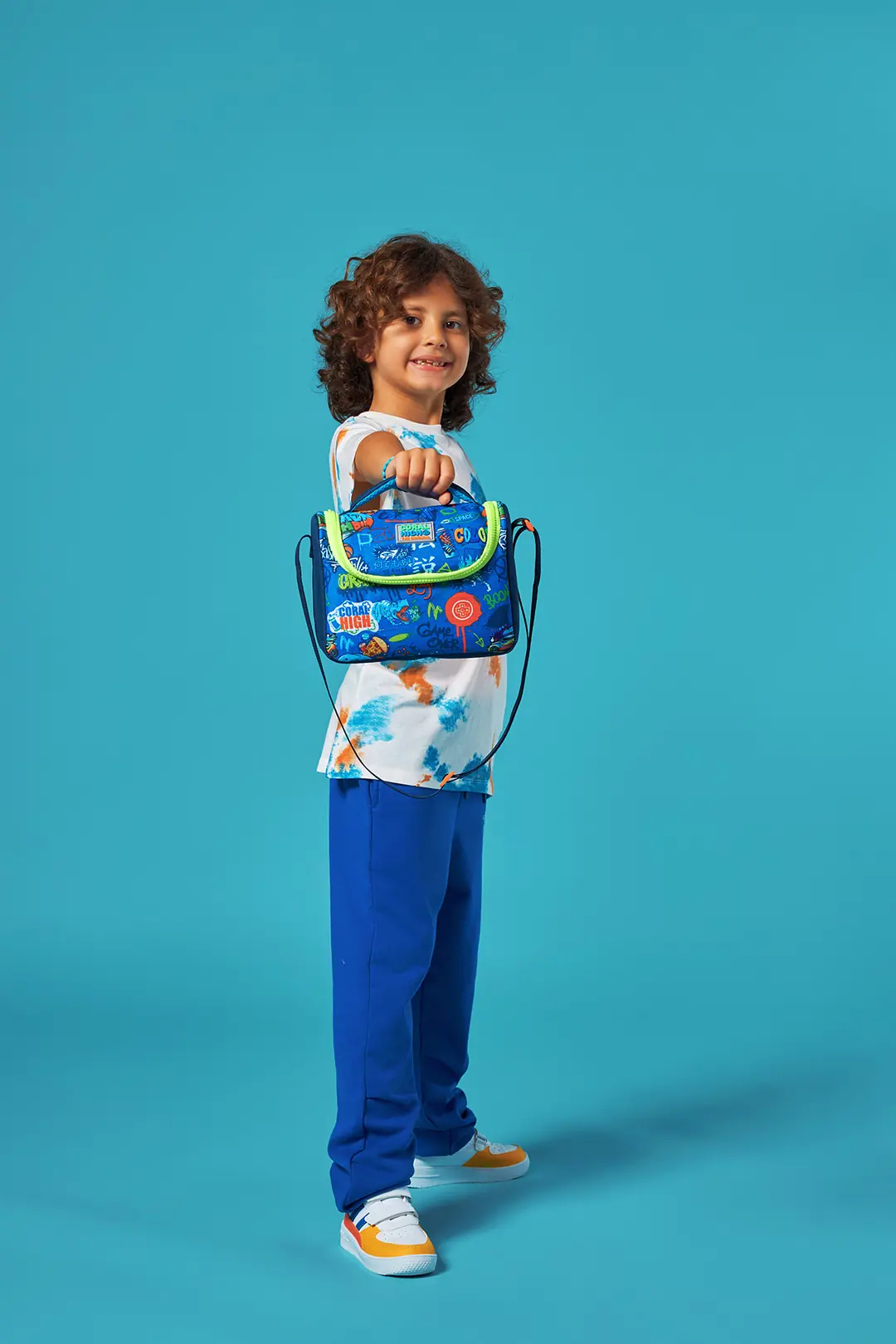 Coral High Kids Saks Graffiti Patterned Thermo Lunchbox 11767