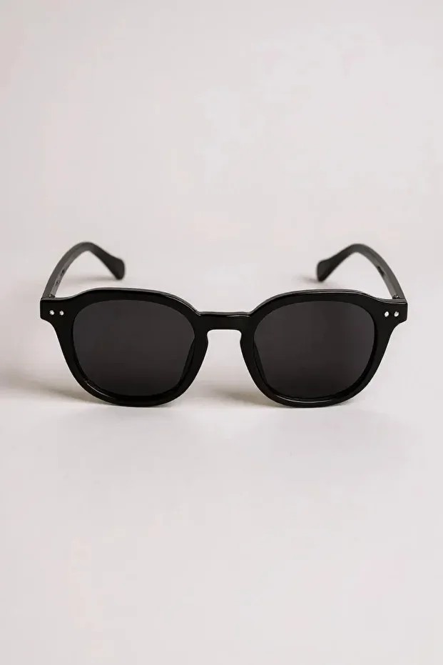 Noktalı Petta Oval Unisex Siyah Güneş Gözlüğü