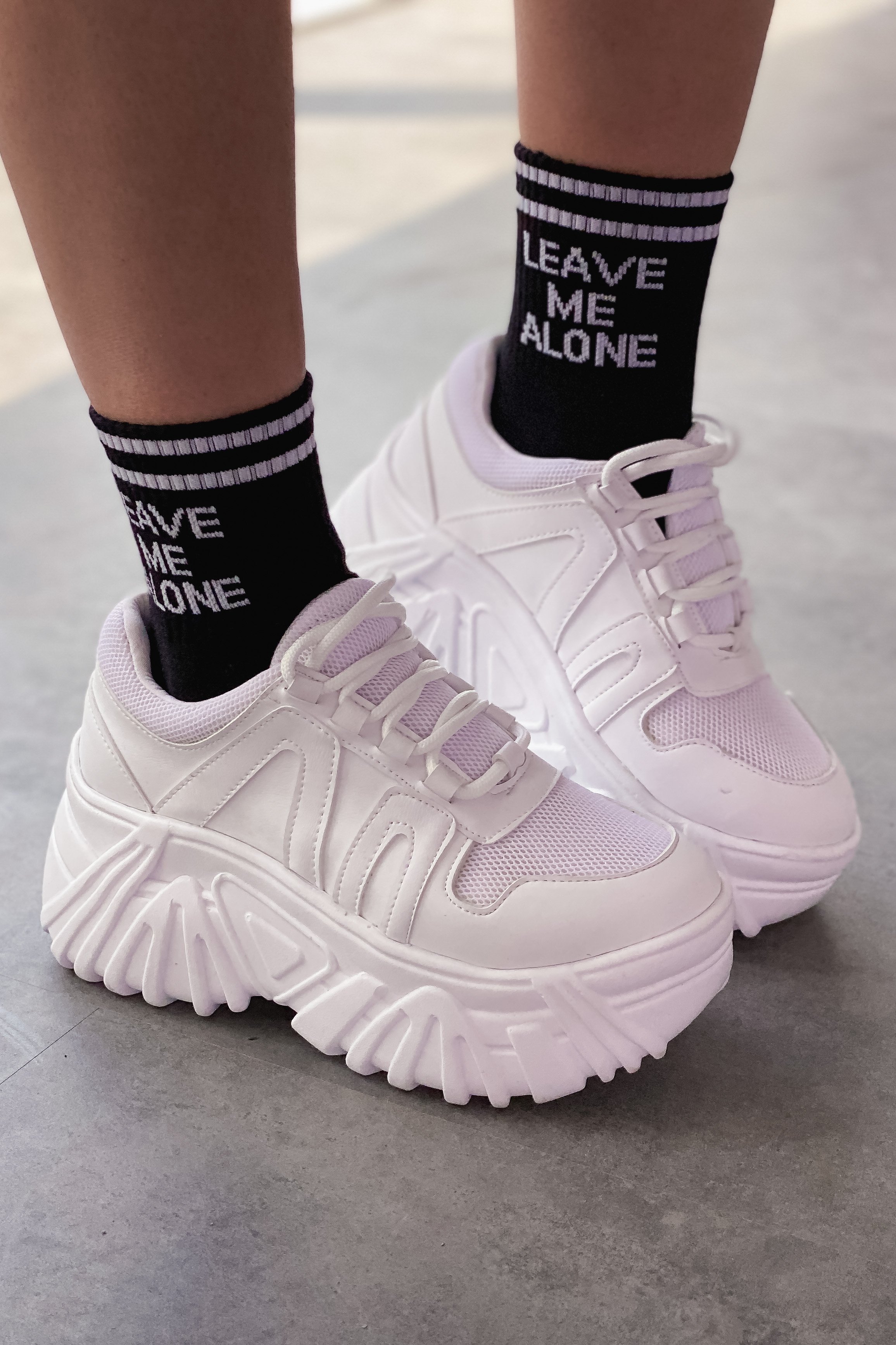 Reilo matte leather sneakers white