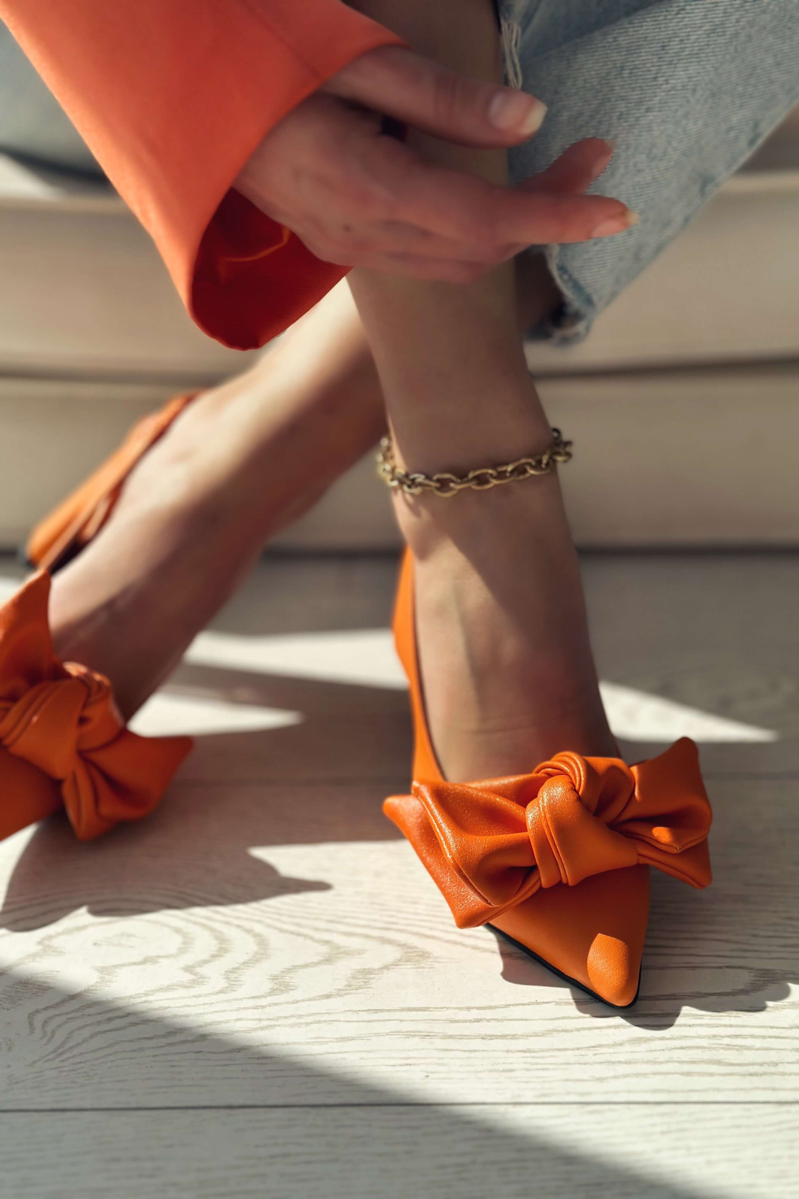 Colisna matte leather ribbon detailed female stiletto orange