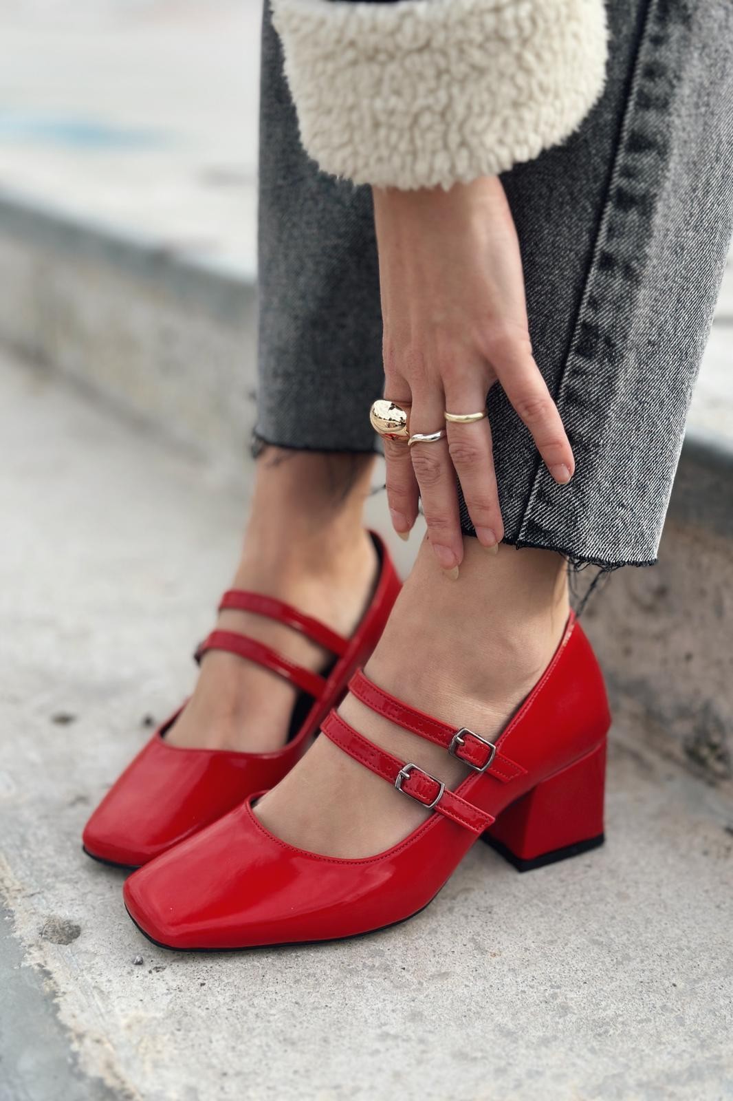 Rintas Rugan Mary Jane Kadın Topuklu Ayakkabı Kırmızı