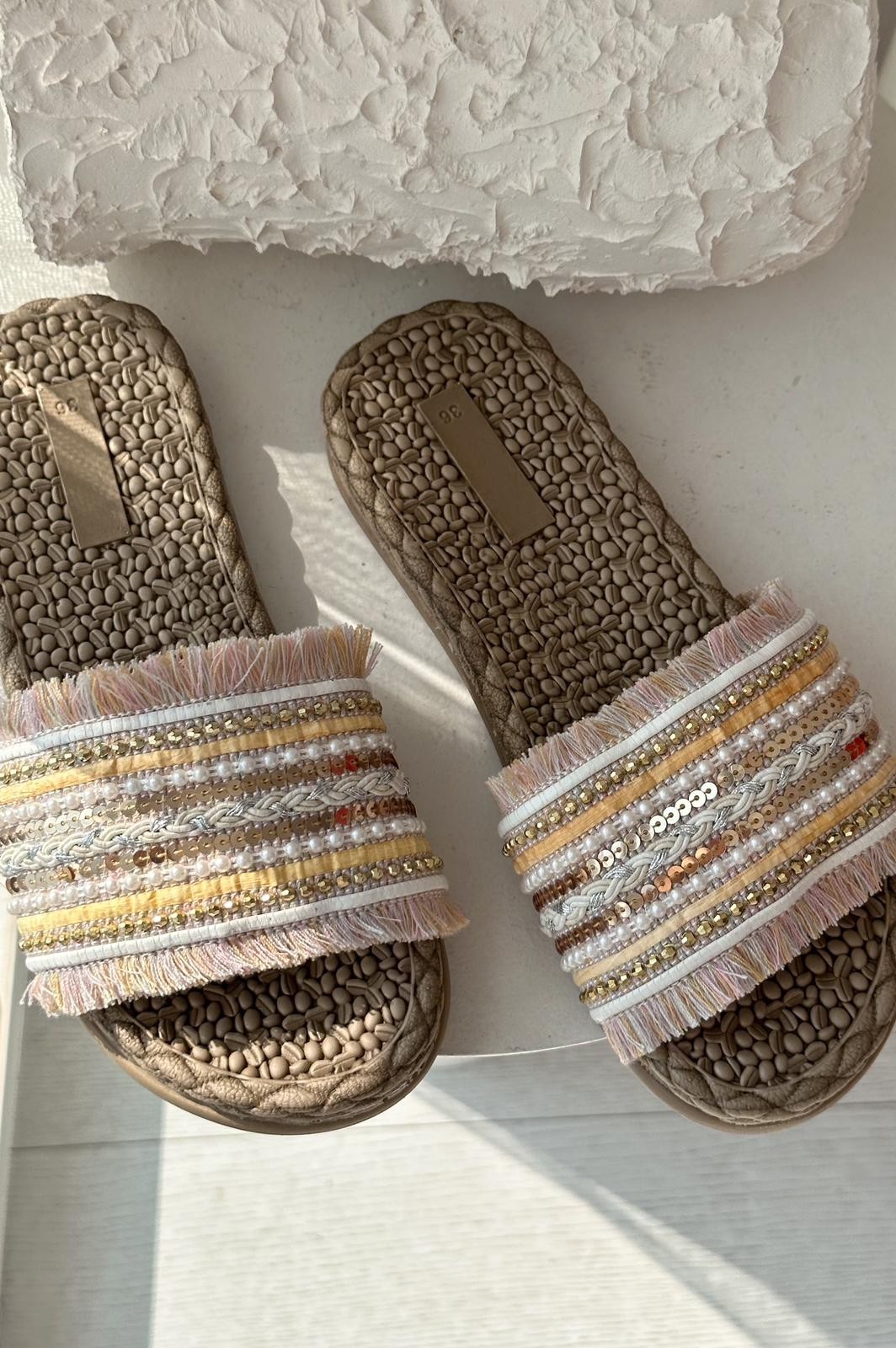 Forvi tassel detailed female slippers powder