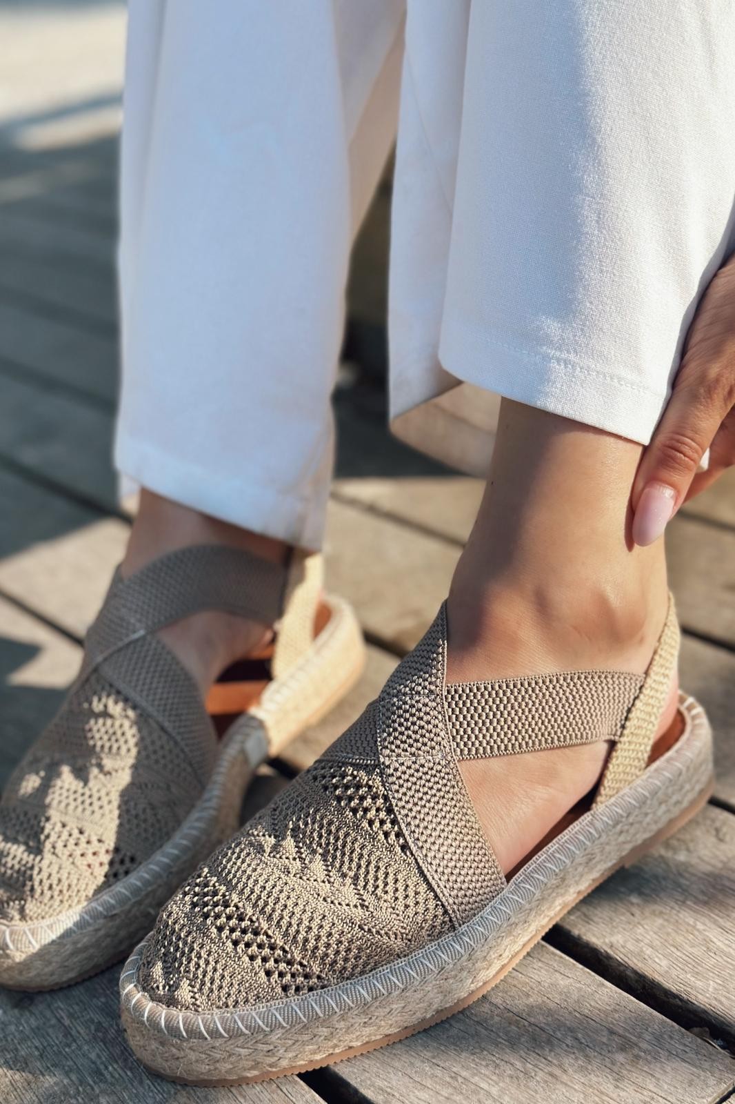 Bovena Tekstil Lastik Detaylı Espadril Kahverengi