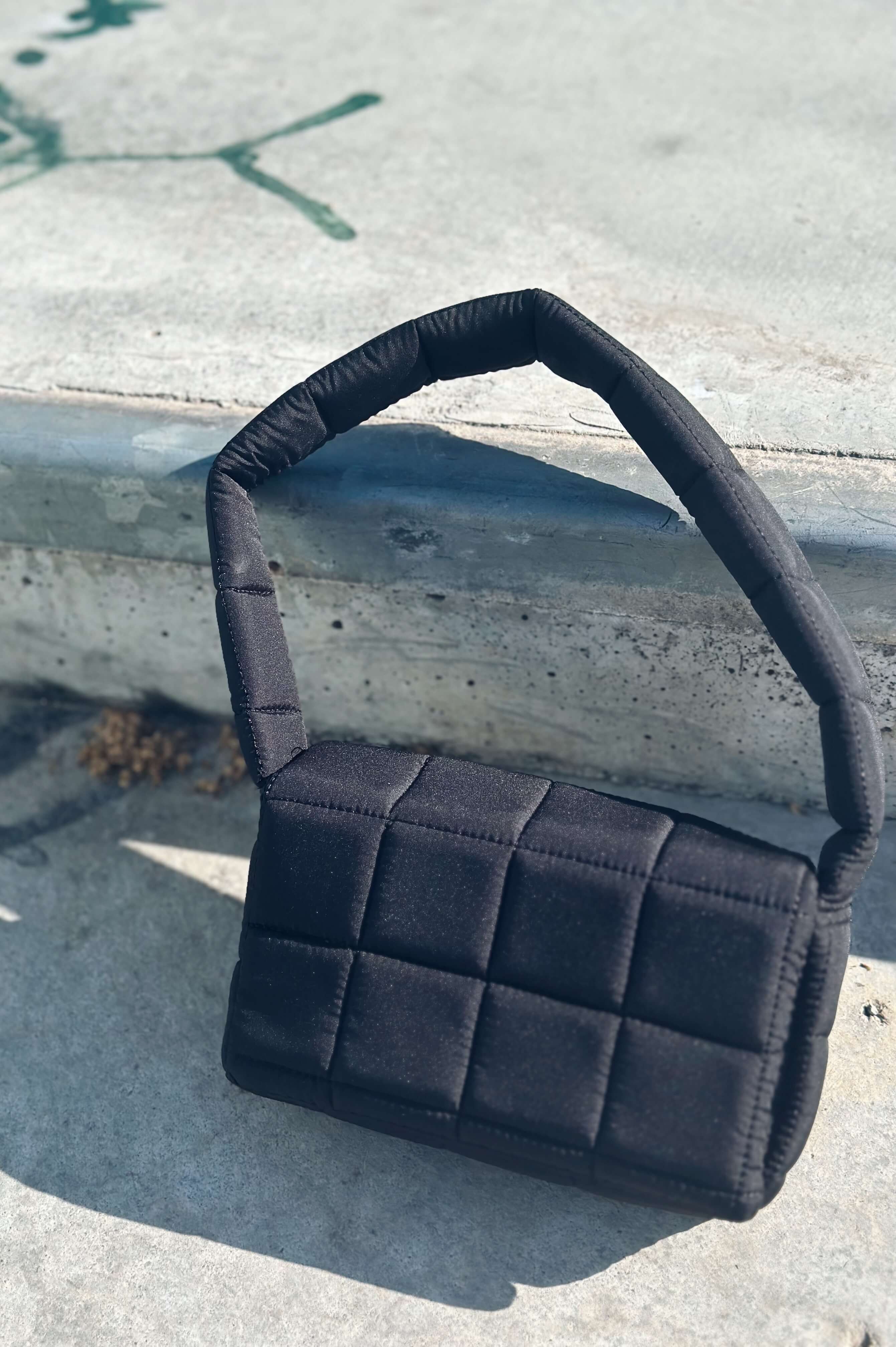 1307 Tekstil Kapitone Women's Bag Black