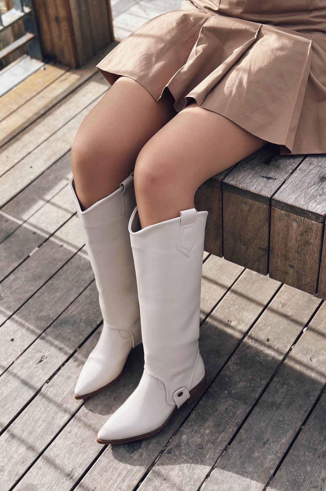 Morest Matte Leather Boots and Boots Beige