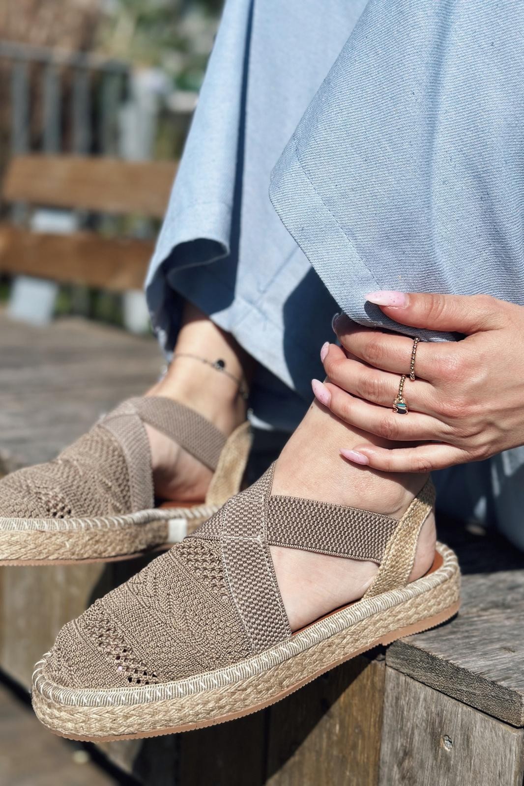 Bovena Tekstil Lastik Detaylı Espadril Kahverengi