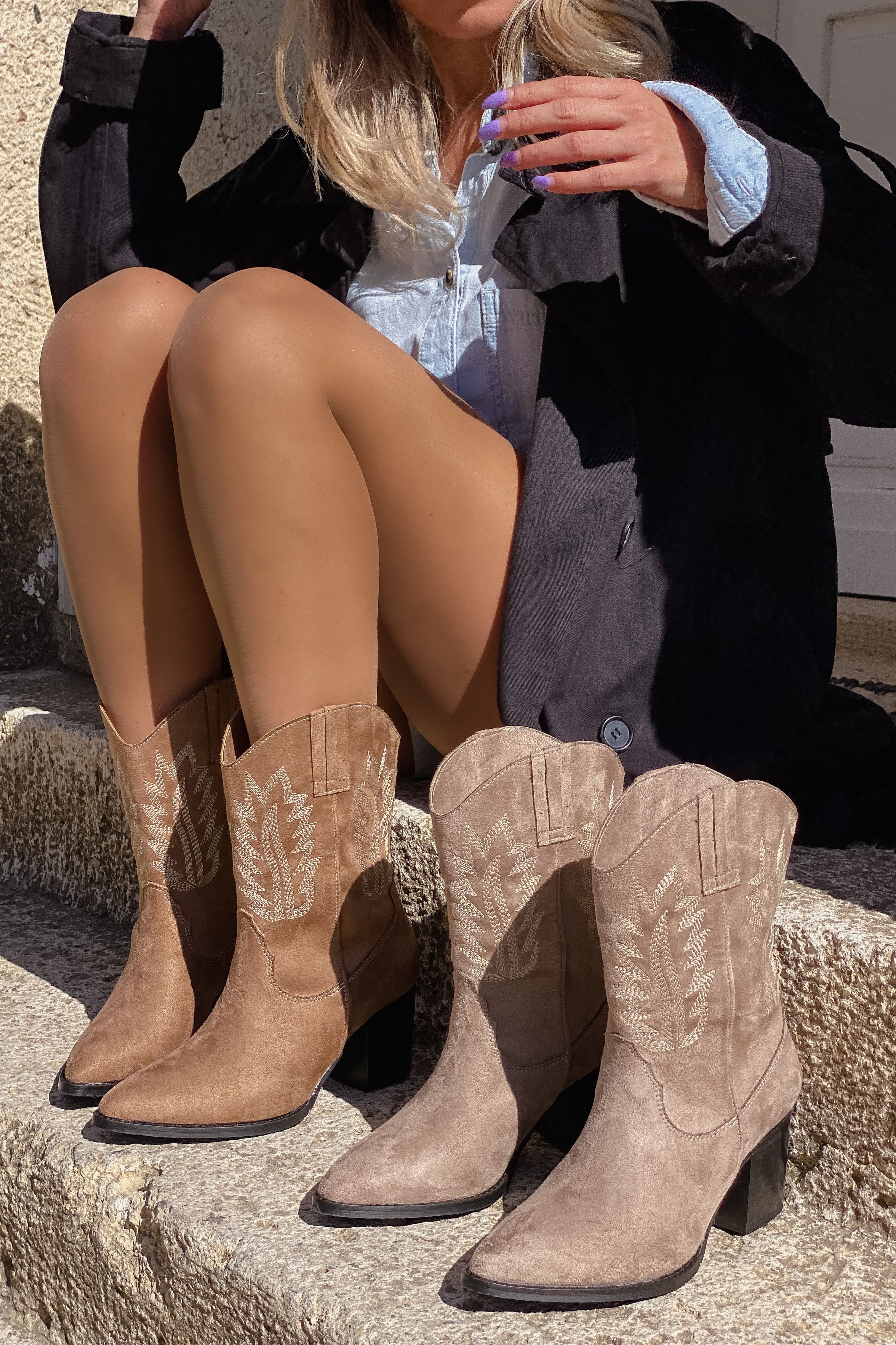 Wigonde woman suede cowboy boots beige beige