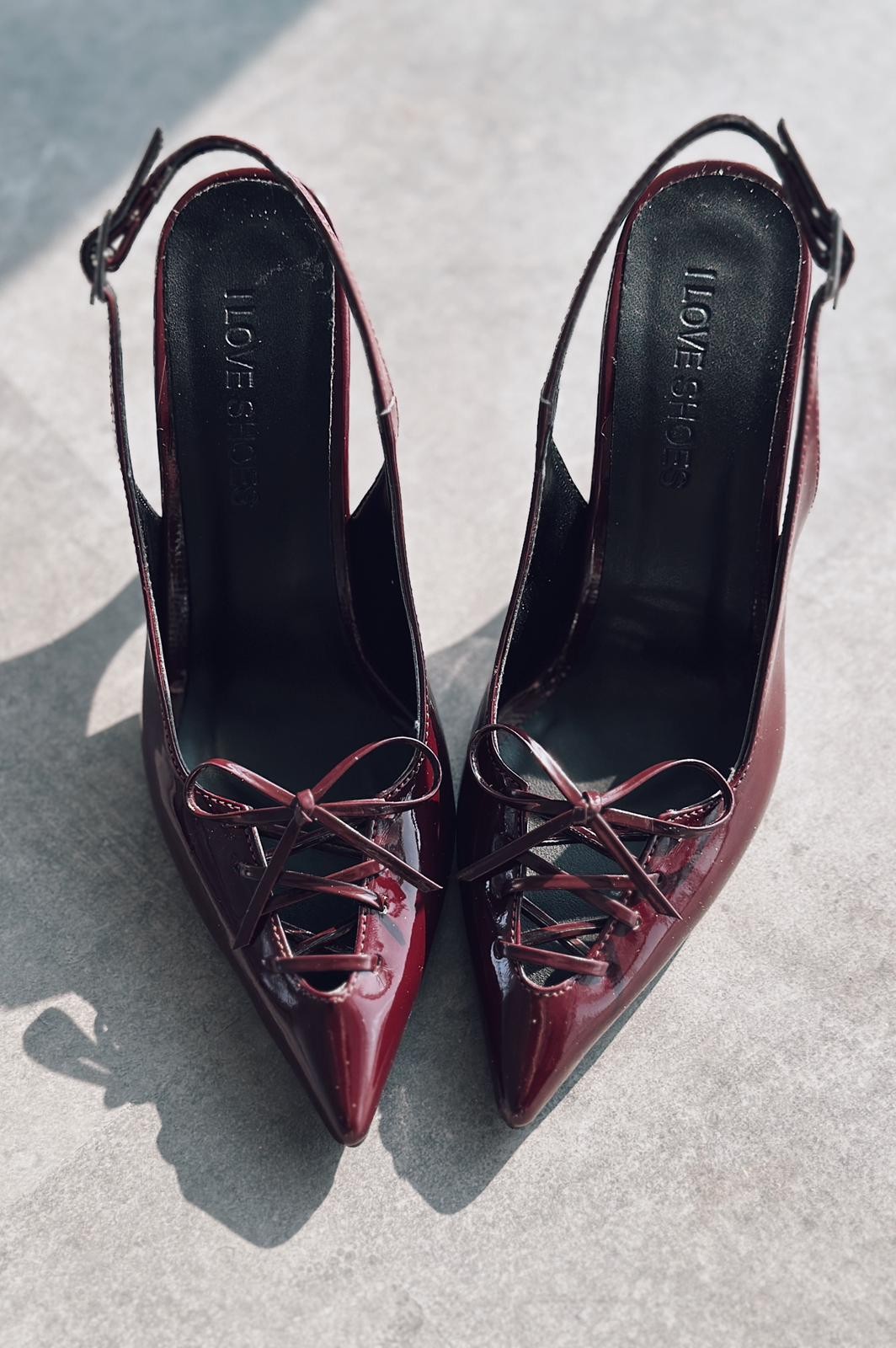 Cherry Wiony Patent Leather Ribbon Detailed Stiletto Burgundy