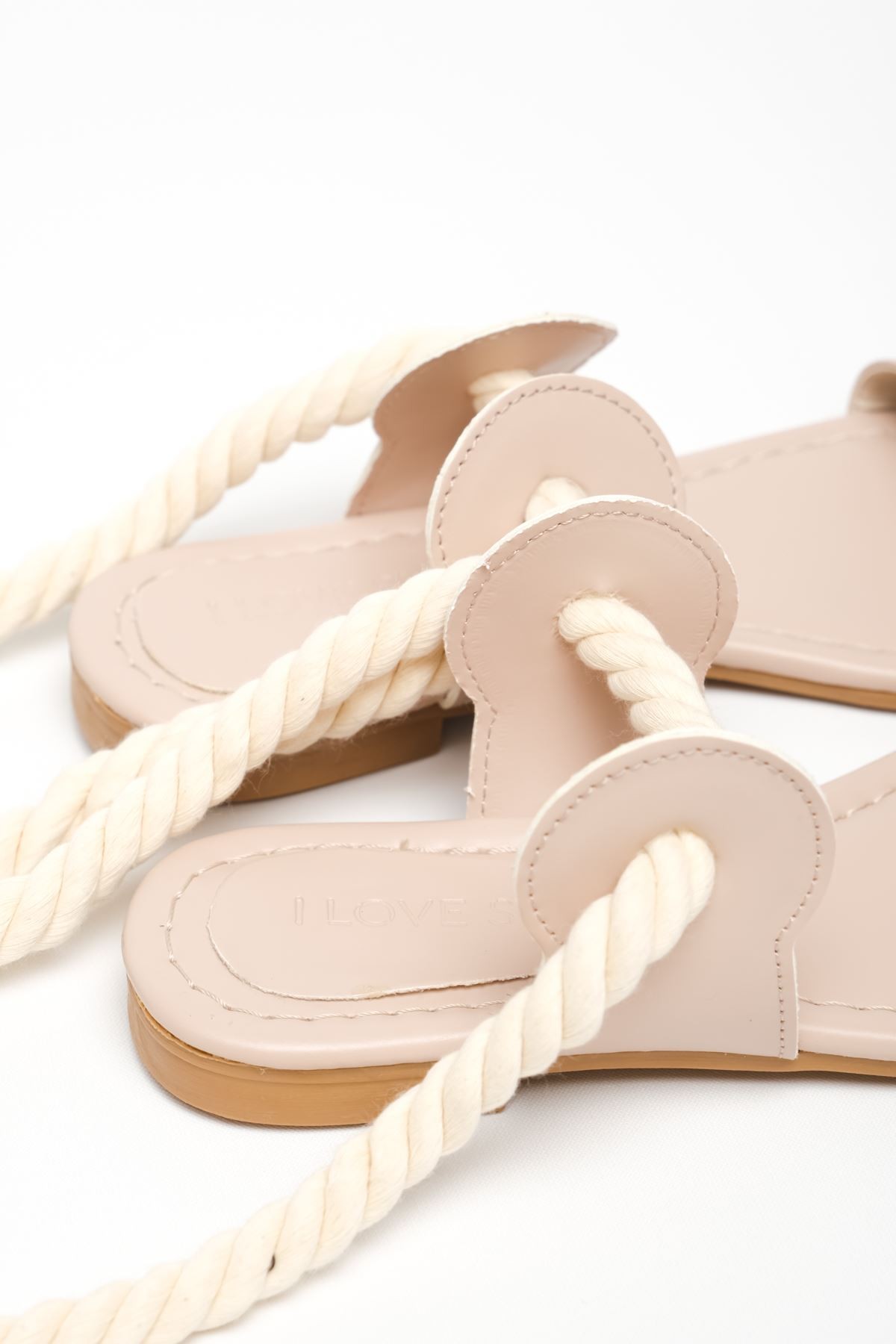 Nerisa matte leather knitting rope detailed sandals beige
