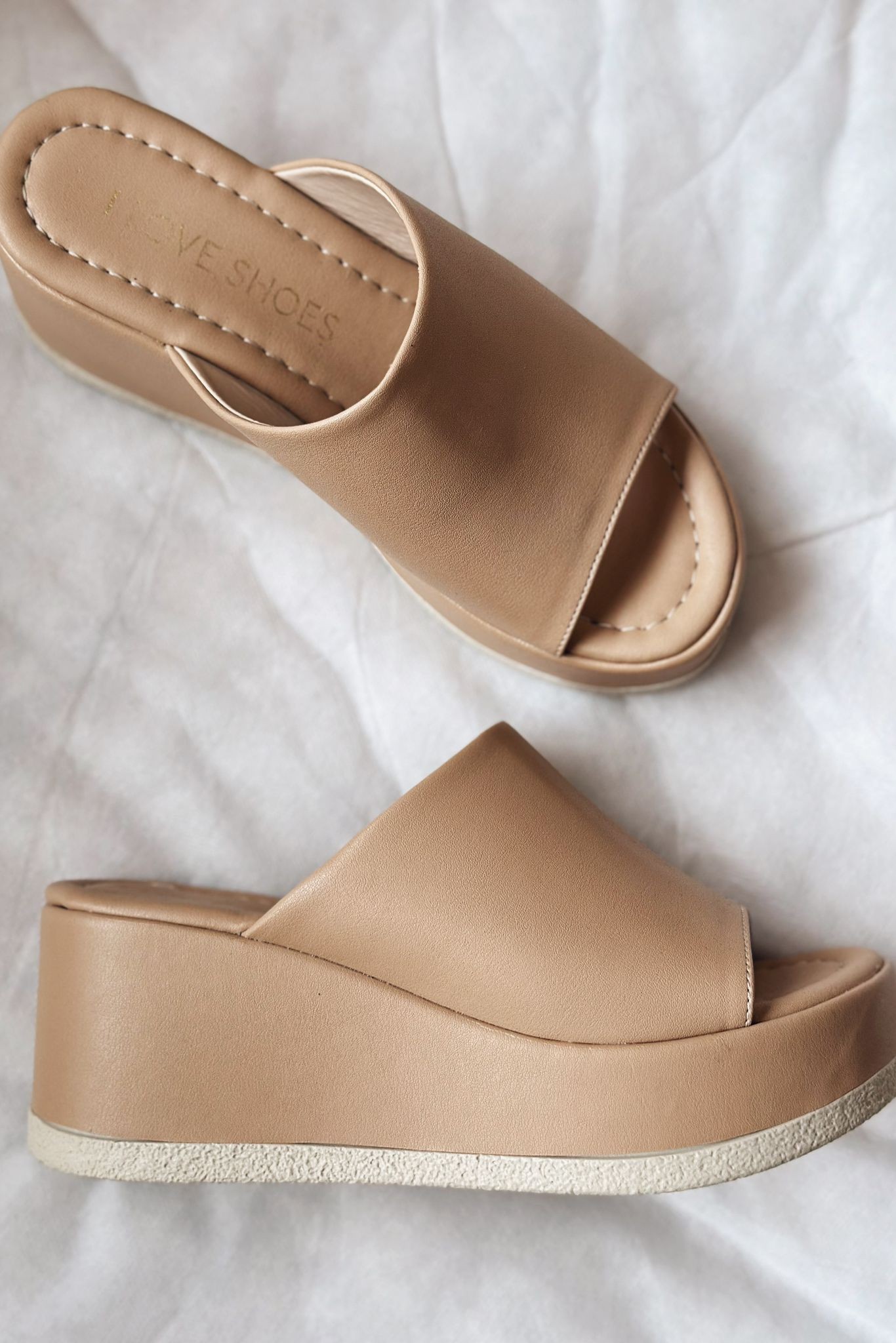 Women's Nude Slippers With Destin Matte Leather Padding Heels