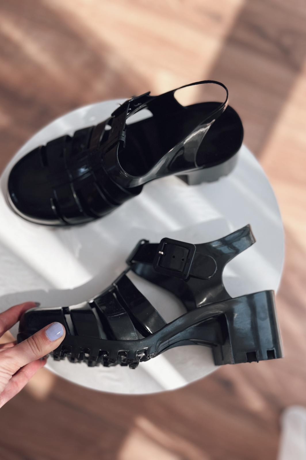 Jelly woman sandals black