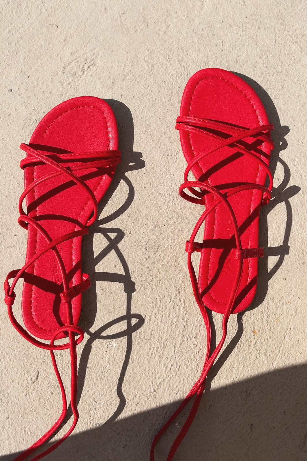 Devinsa Mat Deri Sandalet Kırmızı