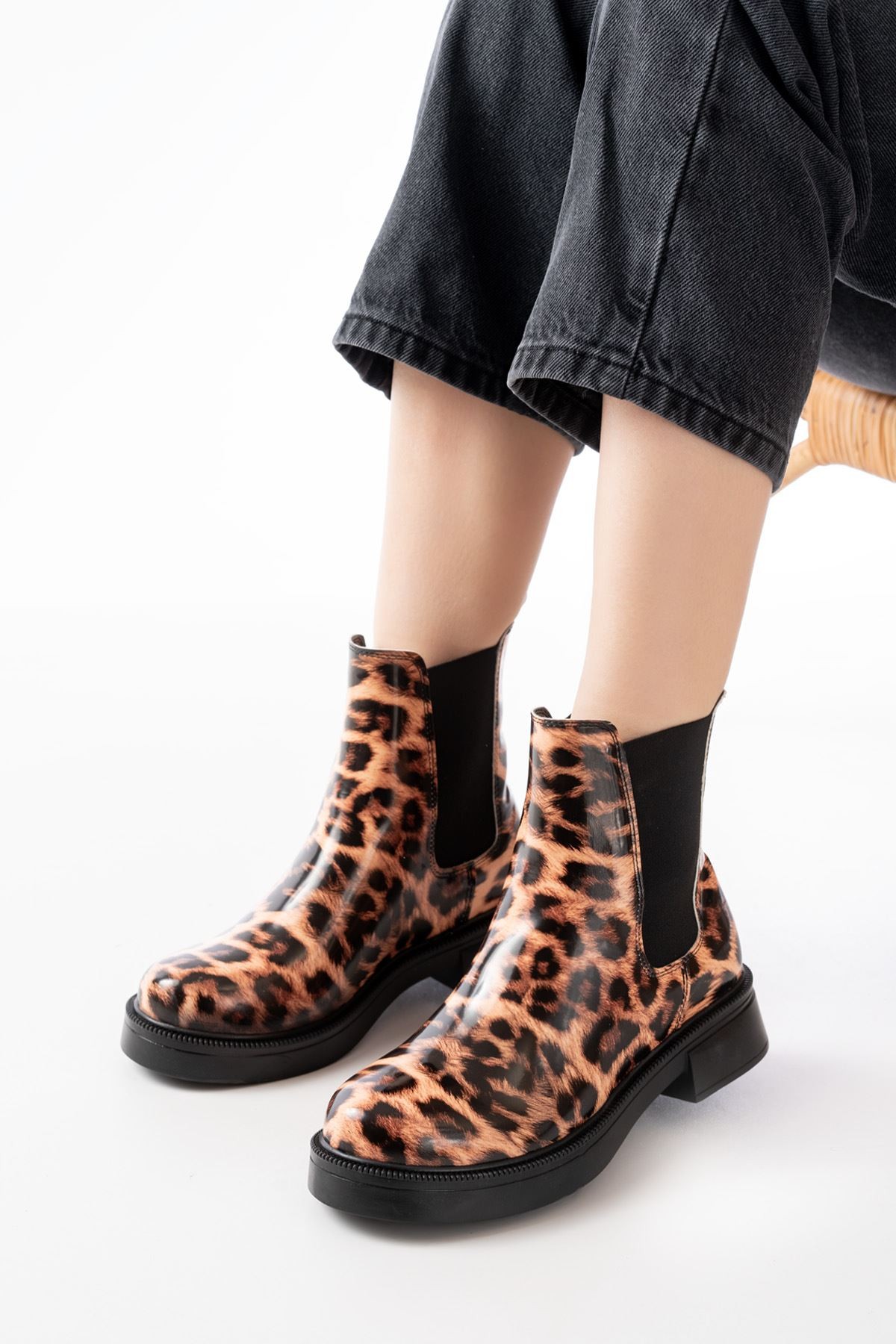 Soluna Leopard Patterned Elastic Women's Boots