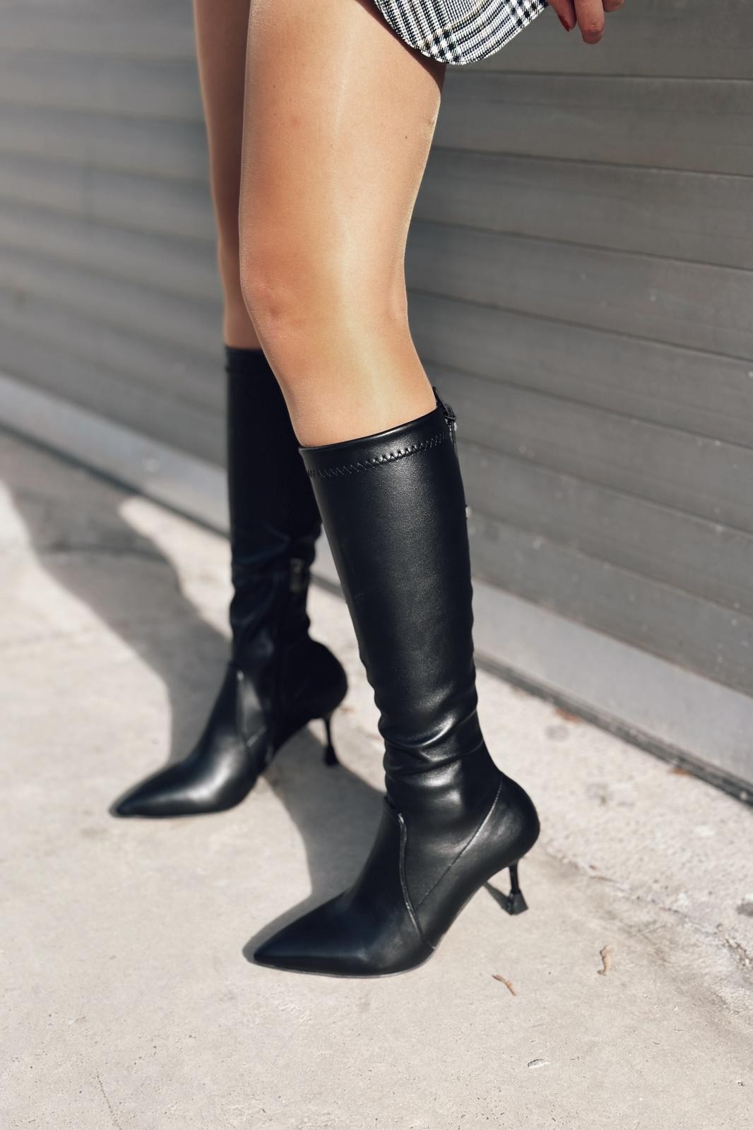 Loneras Matte Leather Stretch Women's Heels Boots Black