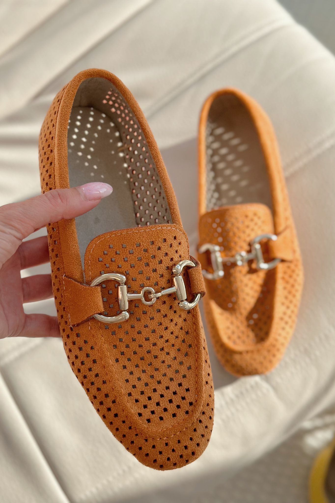 Rofin Suede Buckle Detailed Perforated Women's Loafer Orange