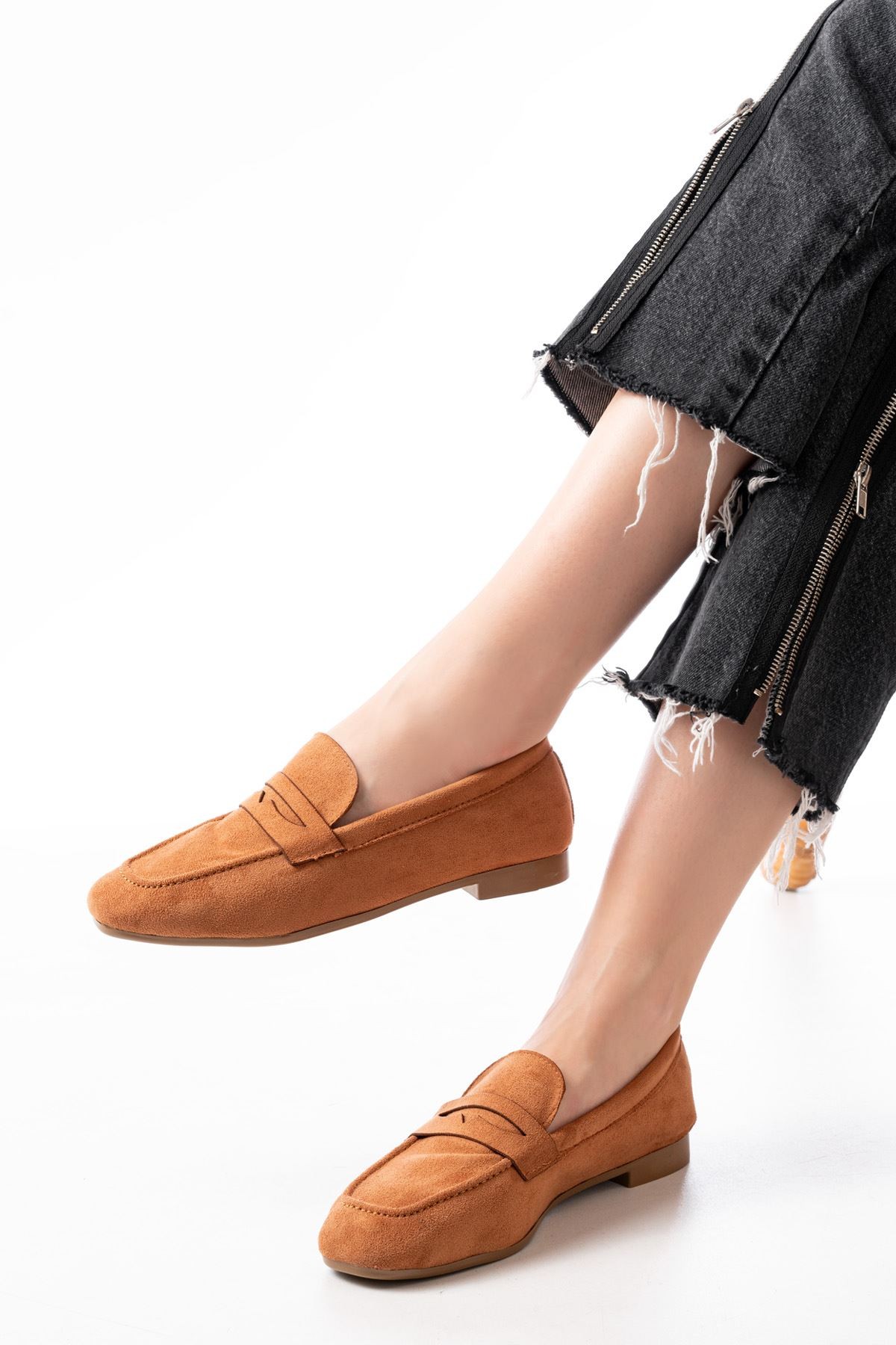 Tan Women's Ballerinas