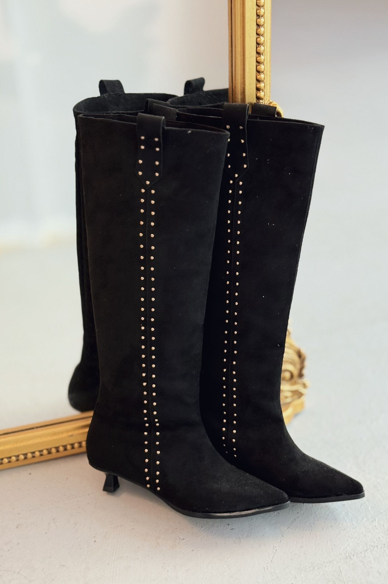 Wonser Studded Black Women's Boots