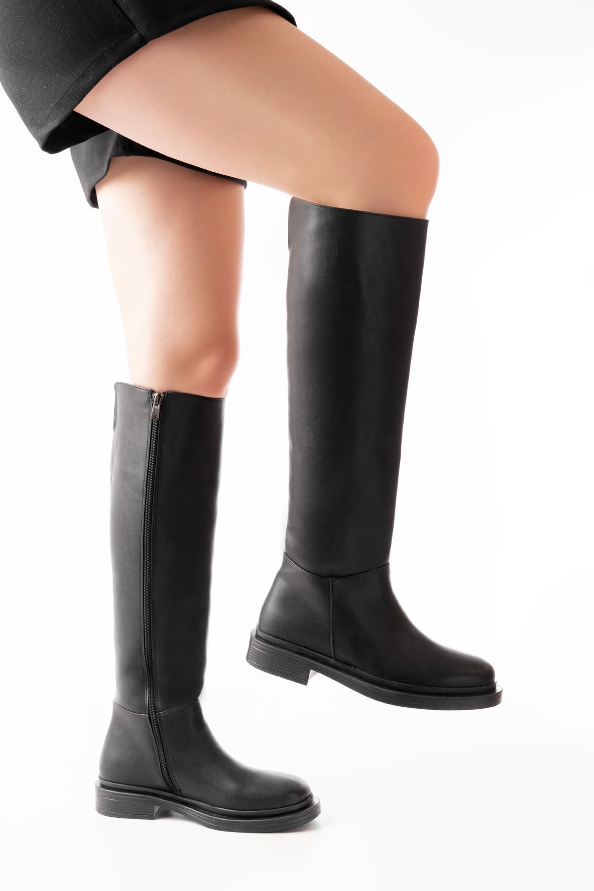 Zantra Black Zipper Women's Boots