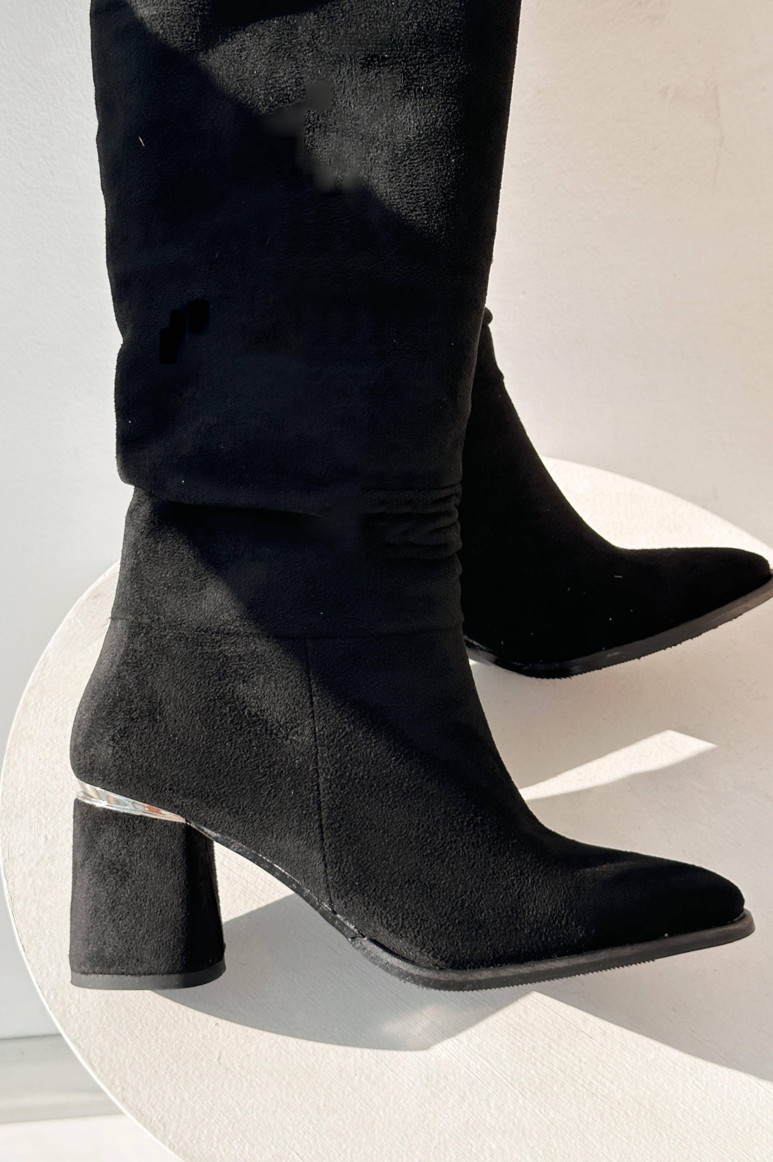 Votens suede bellows woman heeled boots black