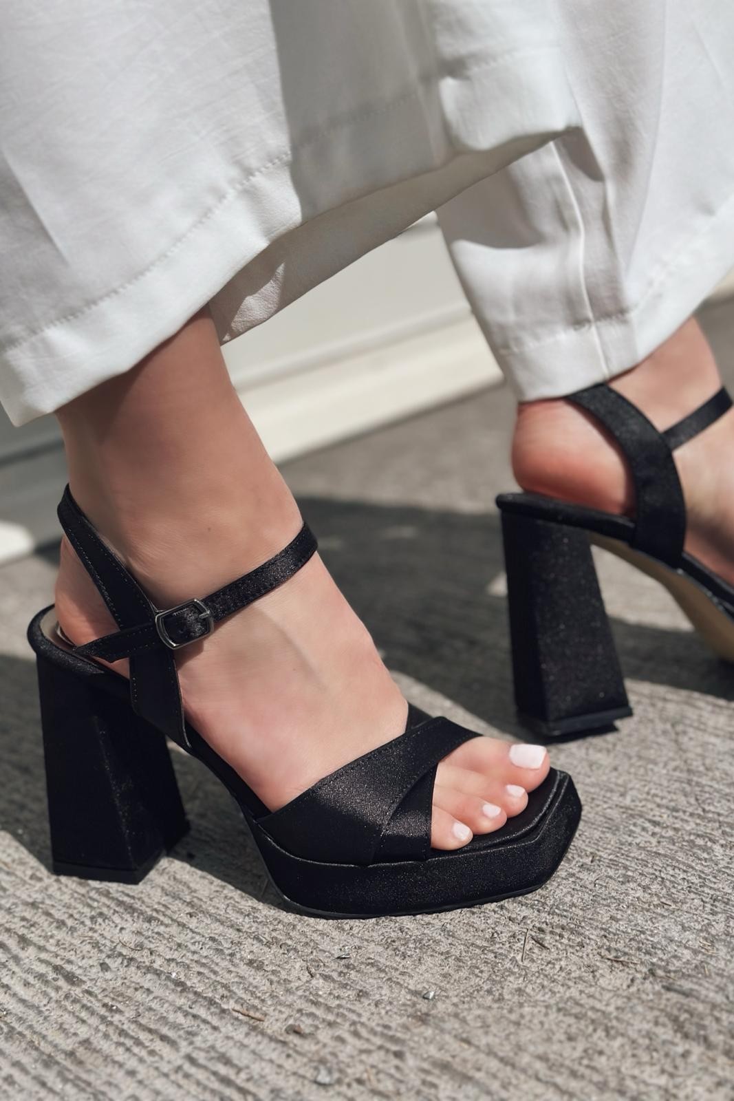 Rapens Saten Platform Topuklu Ayakkabı Siyah