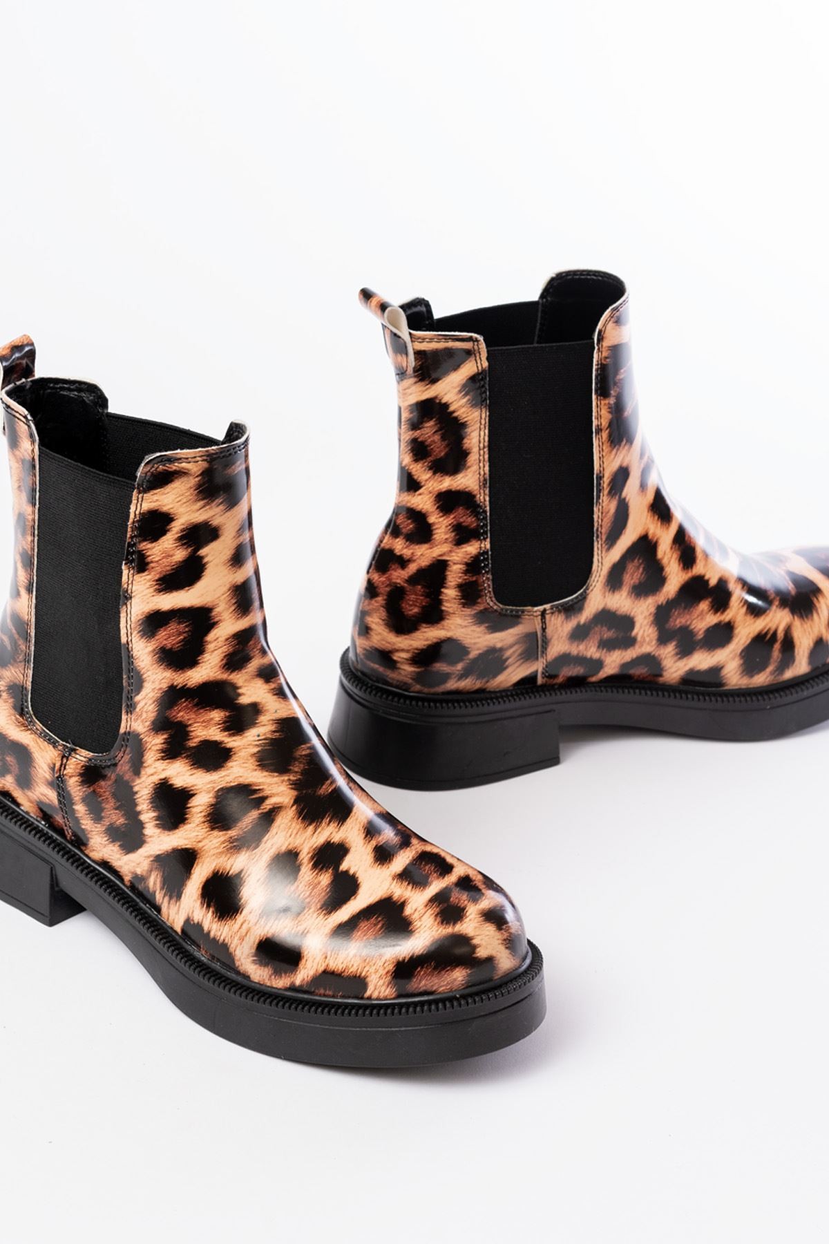 Soluna Leopard Patterned Elastic Women's Boots