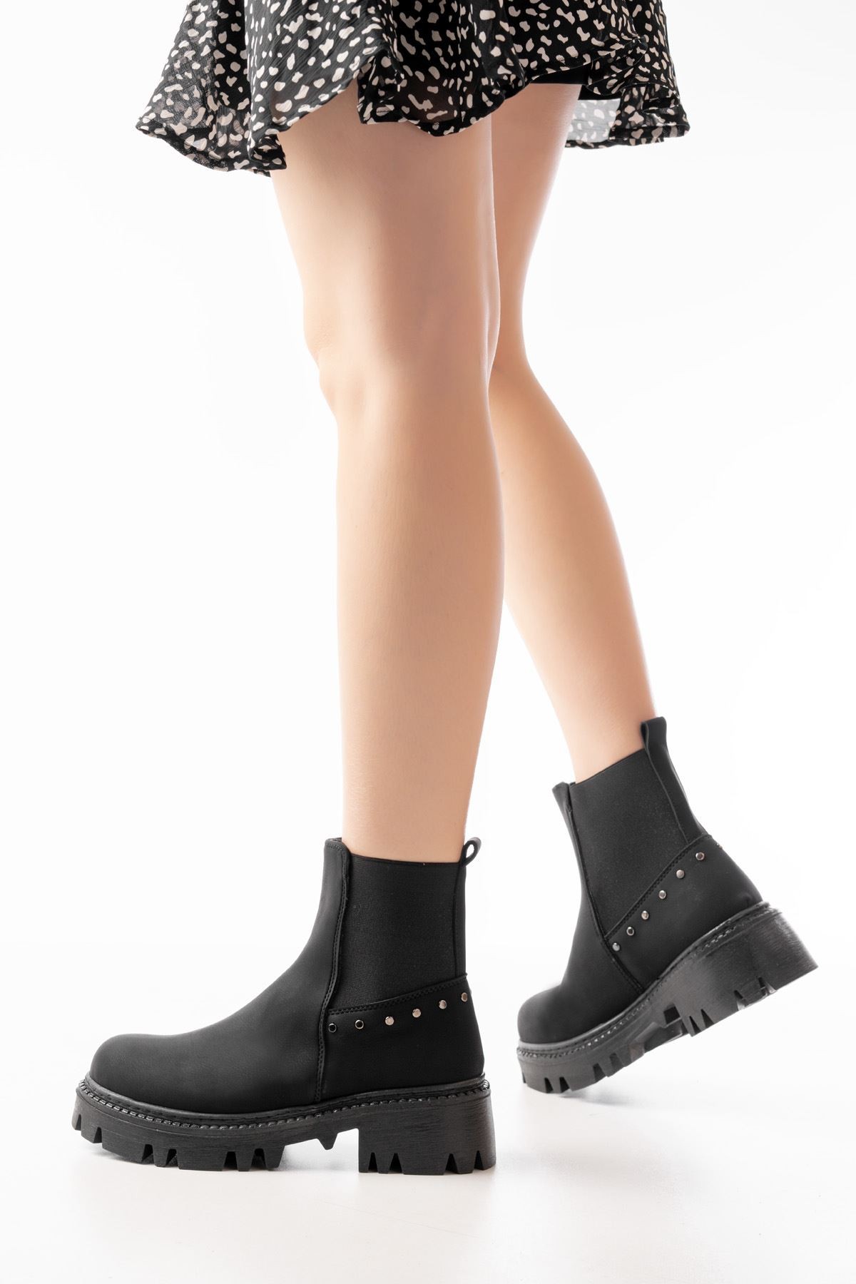 Veniro Black Elastic Women's Boots