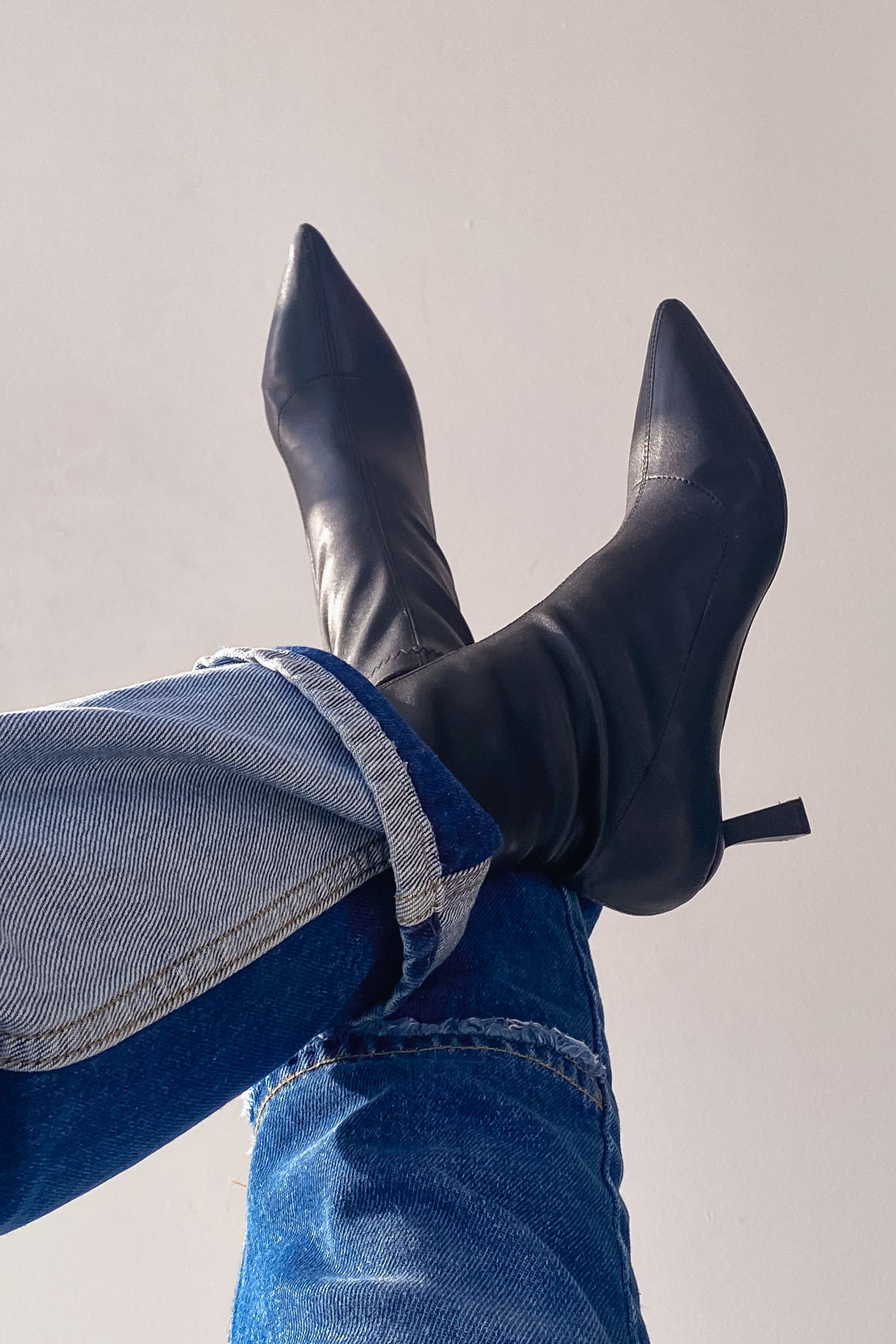 Loravo Kadın Streç Mat Deri Topuklu Bot Siyah