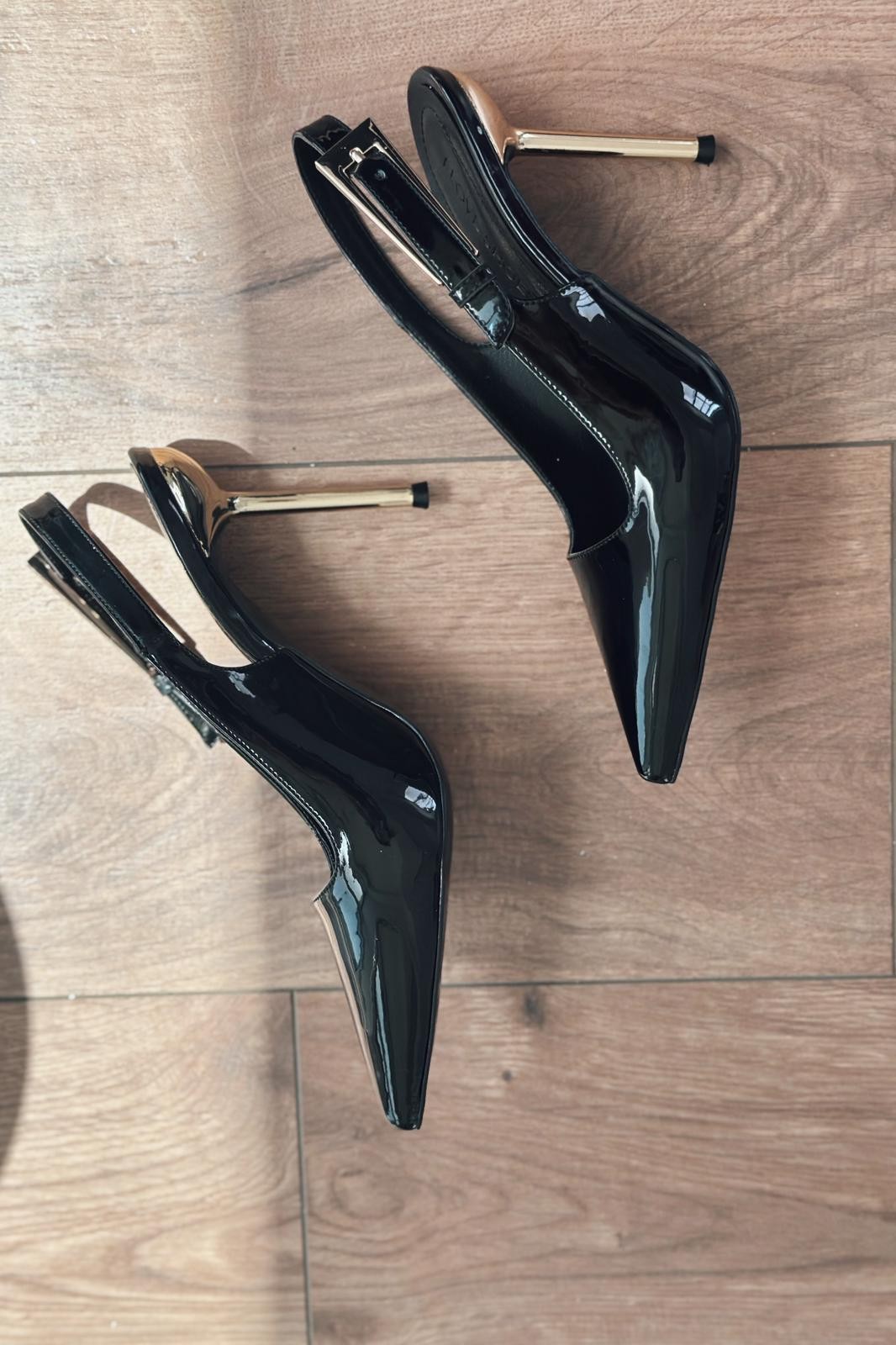 Oswet Patent Leather Thin Heeled Stiletto Black