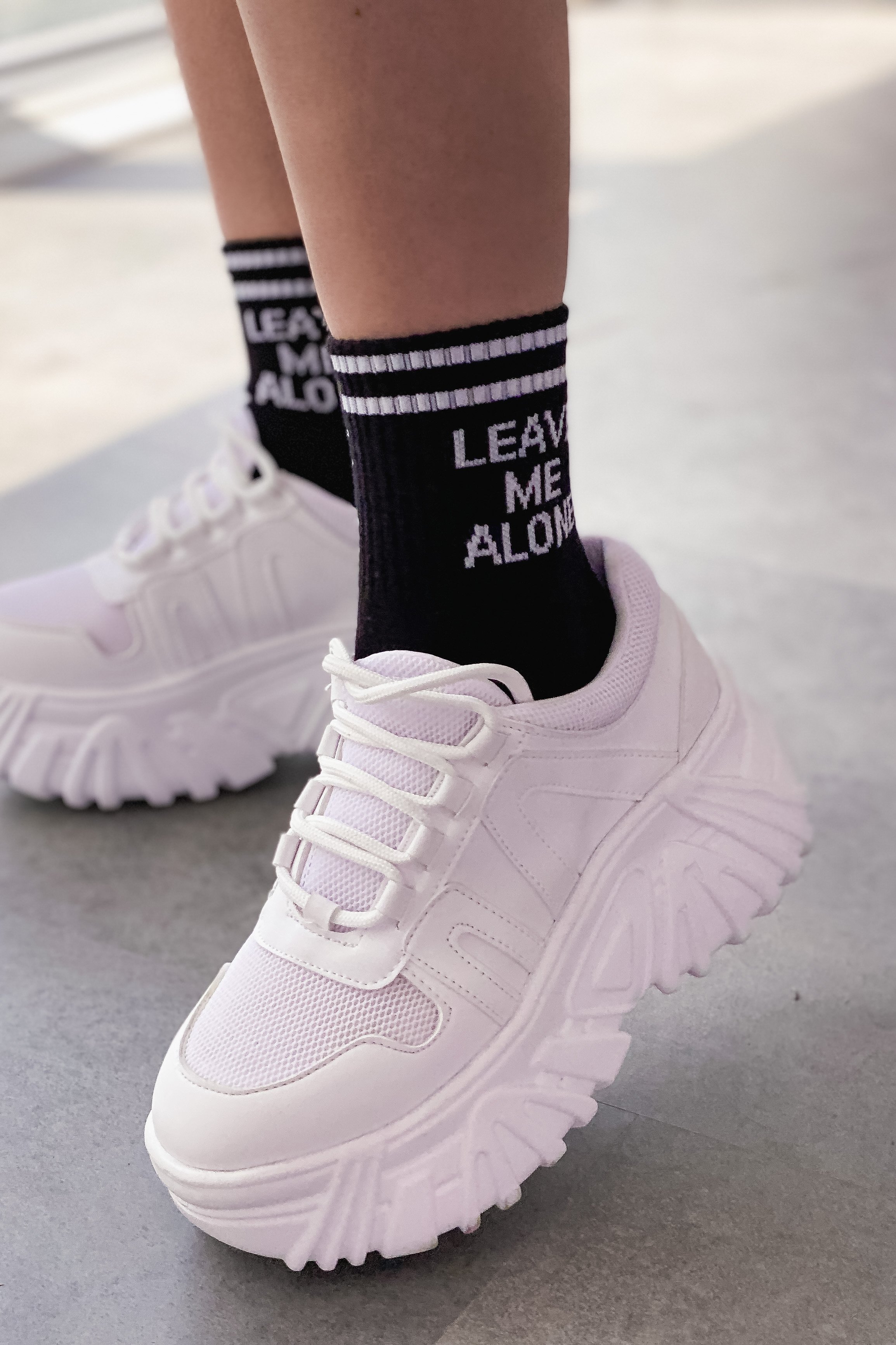 Reilo matte leather sneakers white