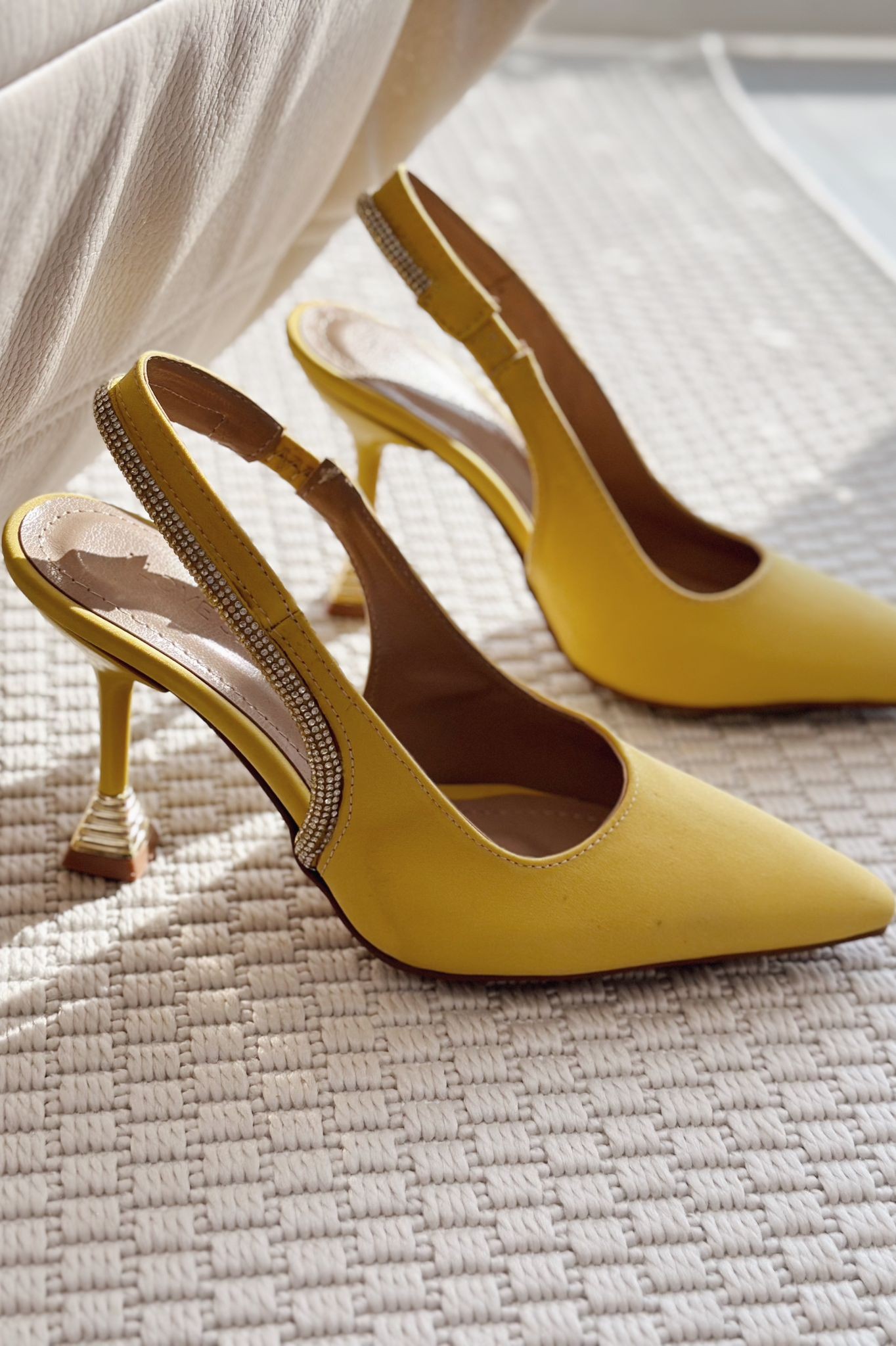 Alinso Matte Satin Stone Detailed Stiletto Yellow