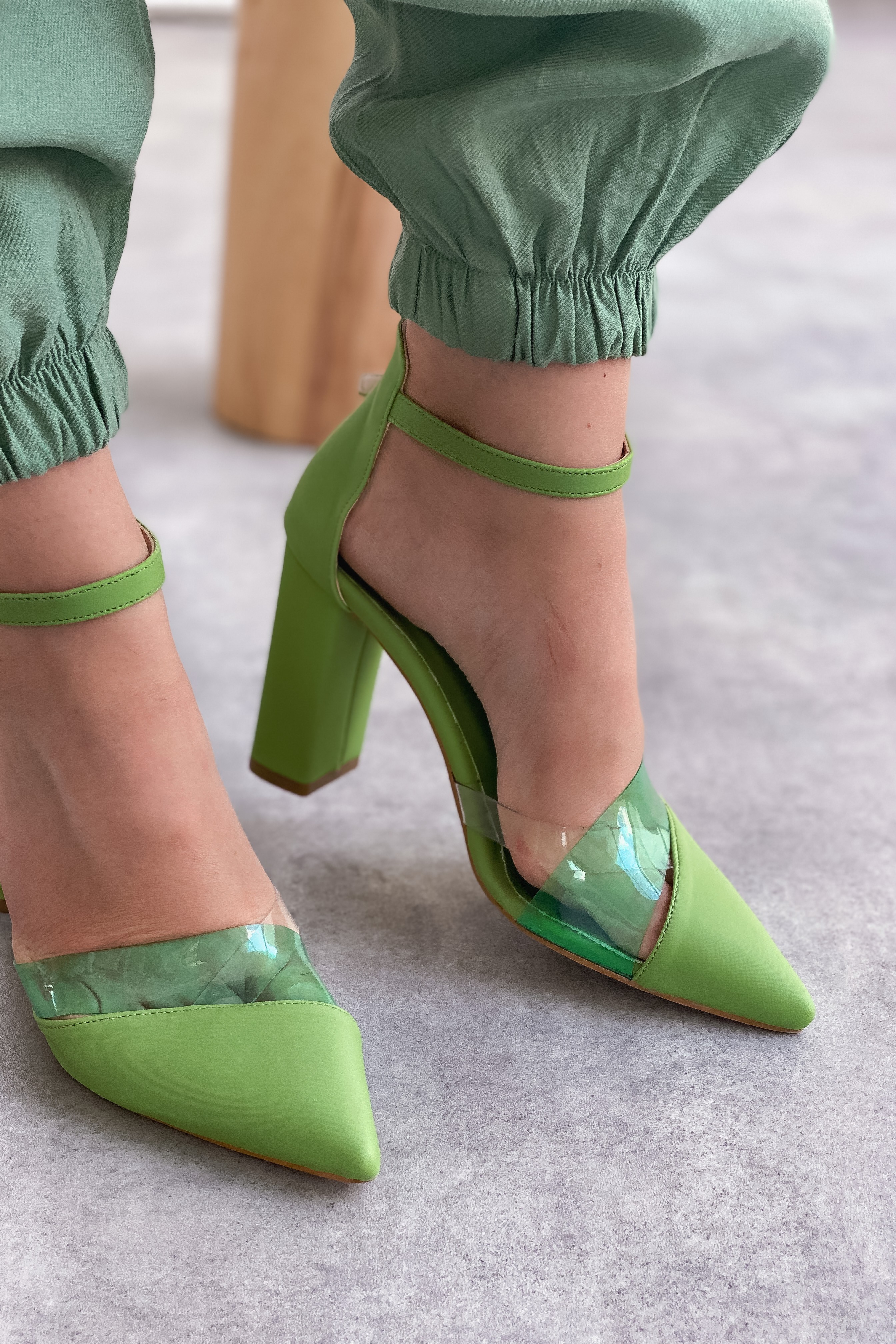 Morensa Mat Deri Yüksek Topuklu Ayakkabı Yeşil