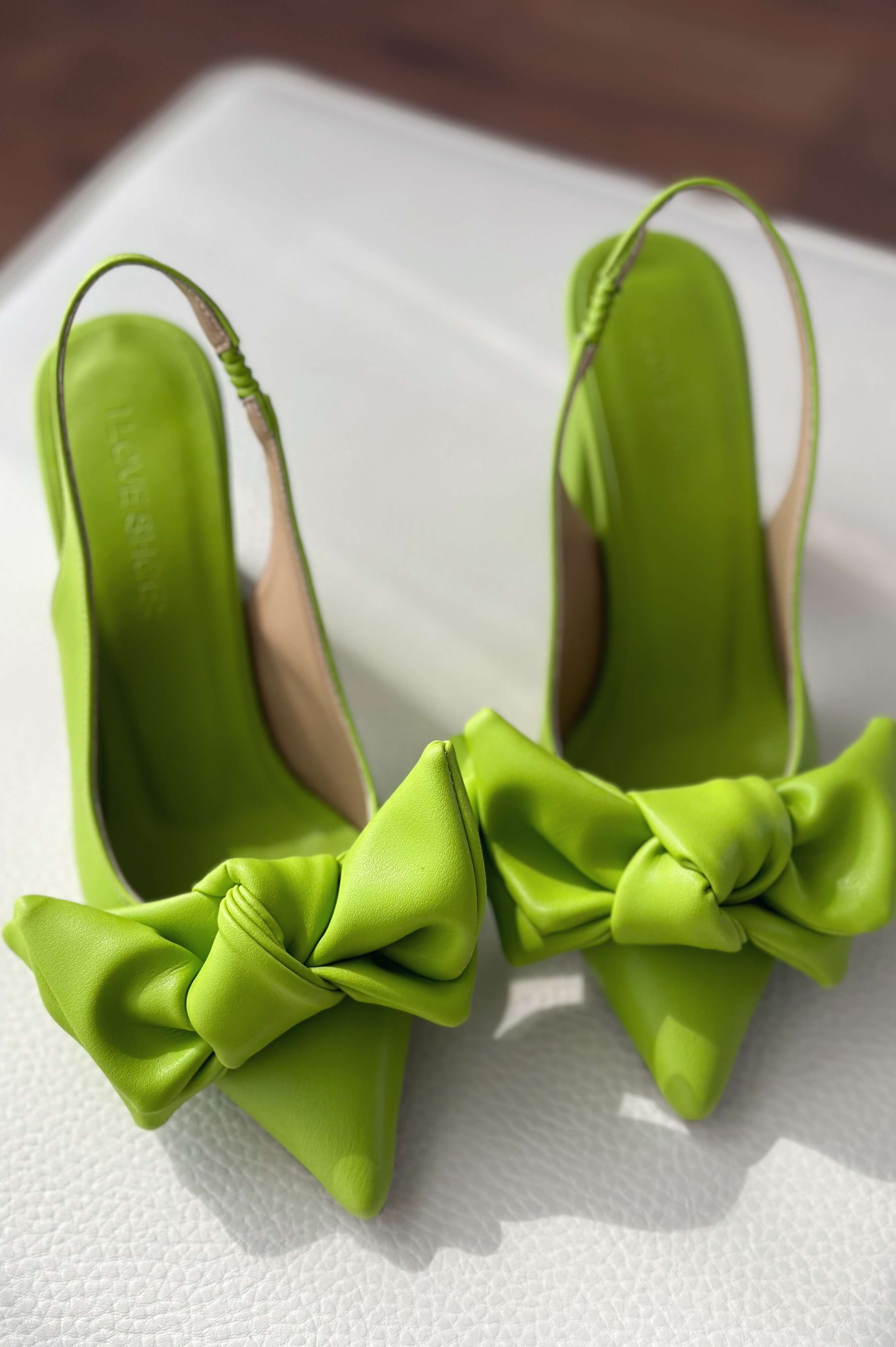 Colisna matte leather ribbon detailed woman stiletto green